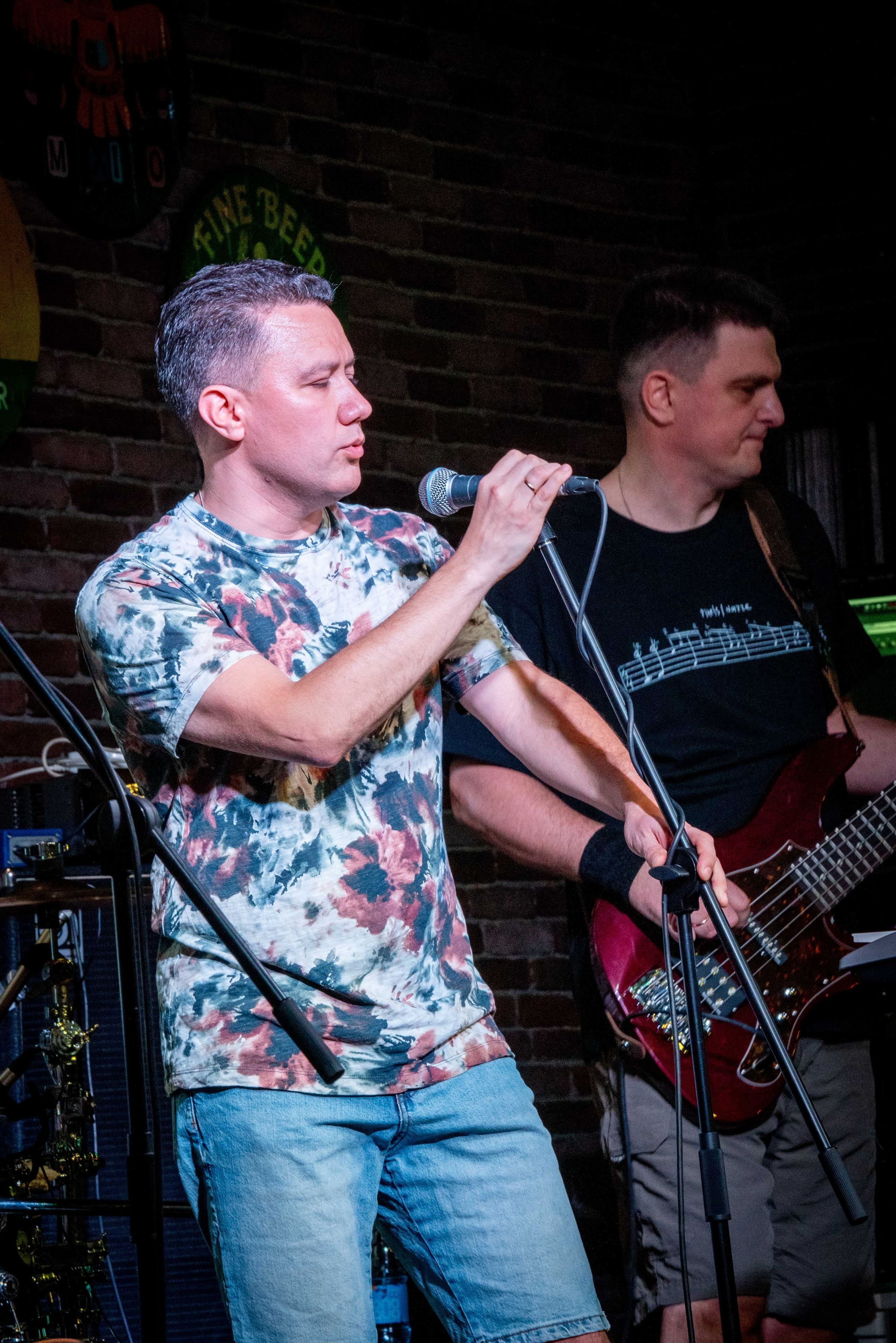 LifePub 21.05.2025. Московская кавер-группа BankBand