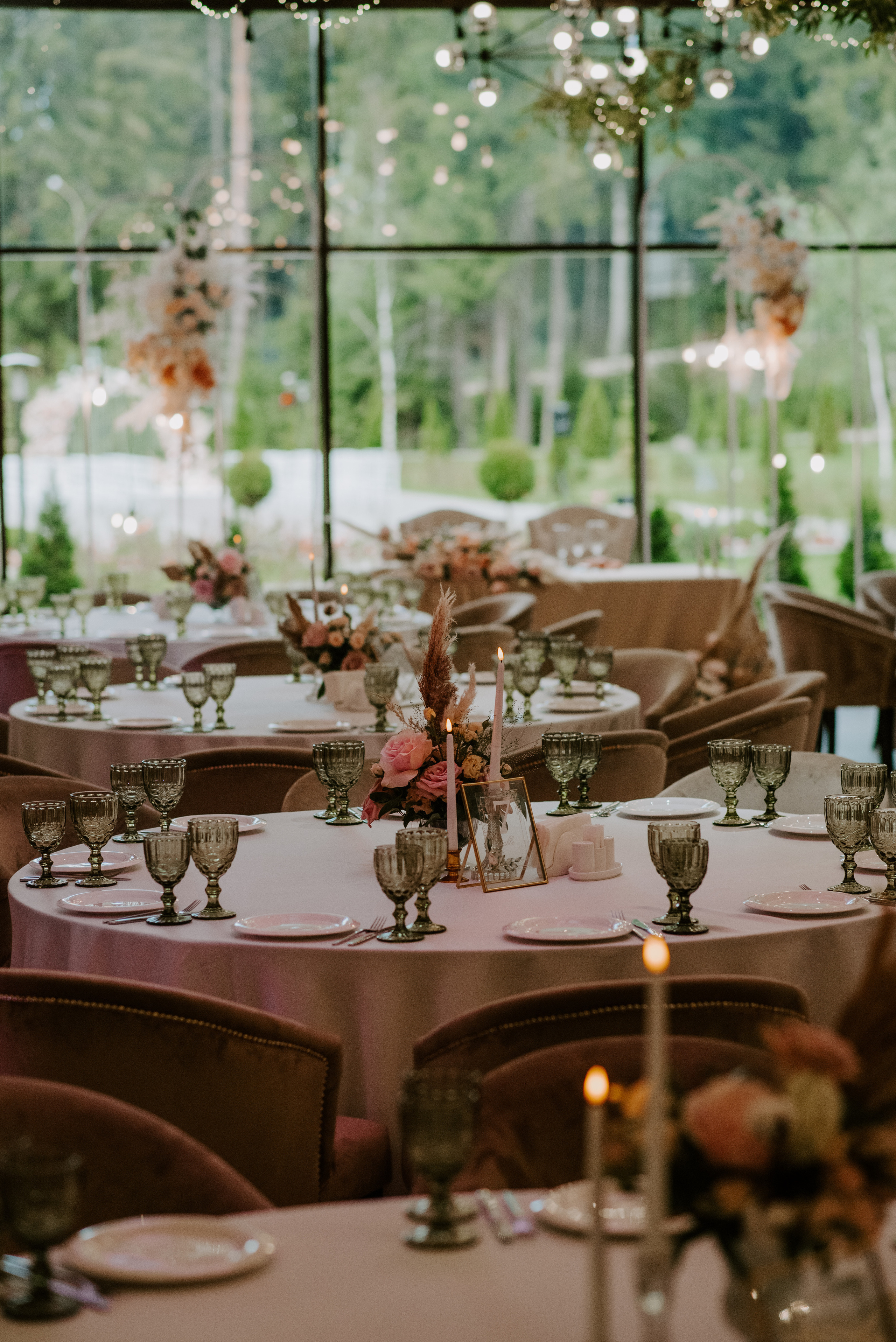 Водили хороводы. Свадебный, репортажный и семейный фотограф в Москве Арина Зак