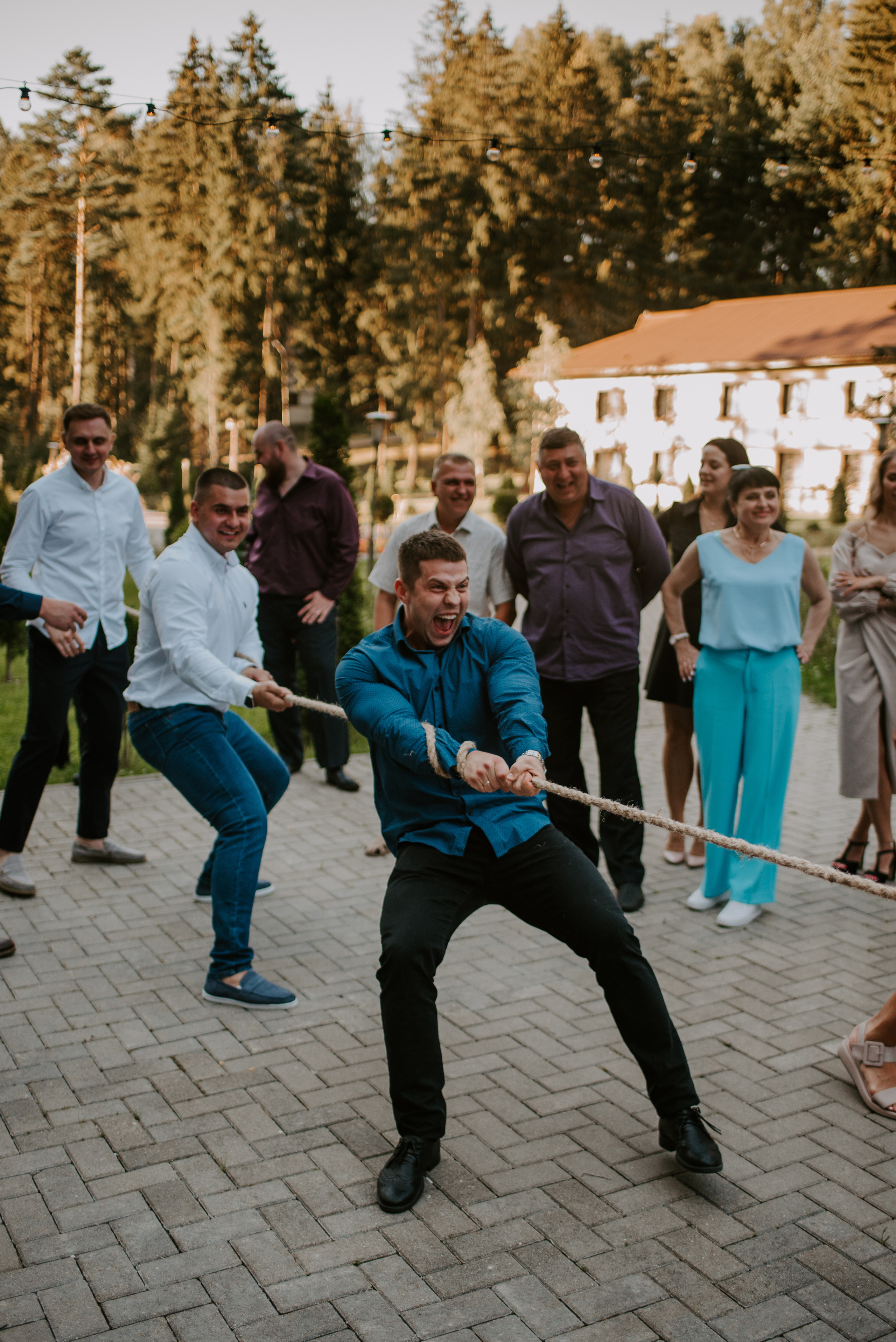 Водили хороводы. Свадебный, репортажный и семейный фотограф в Москве Арина Зак