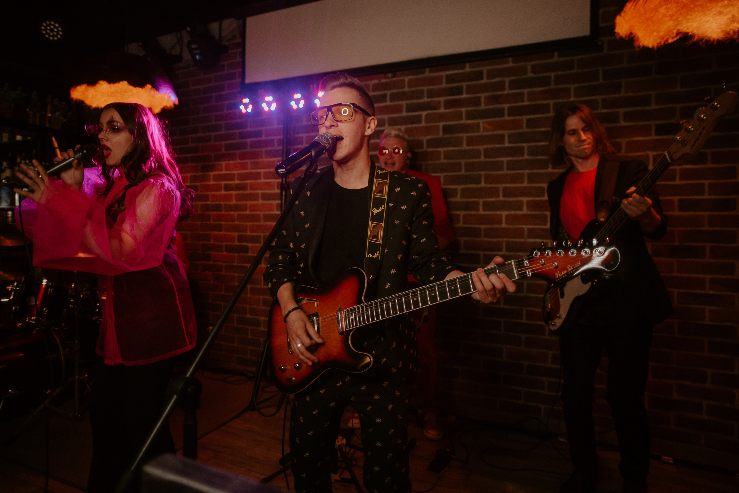 Пишите по утрам. Свадебный, репортажный и семейный фотограф в Москве Арина Зак