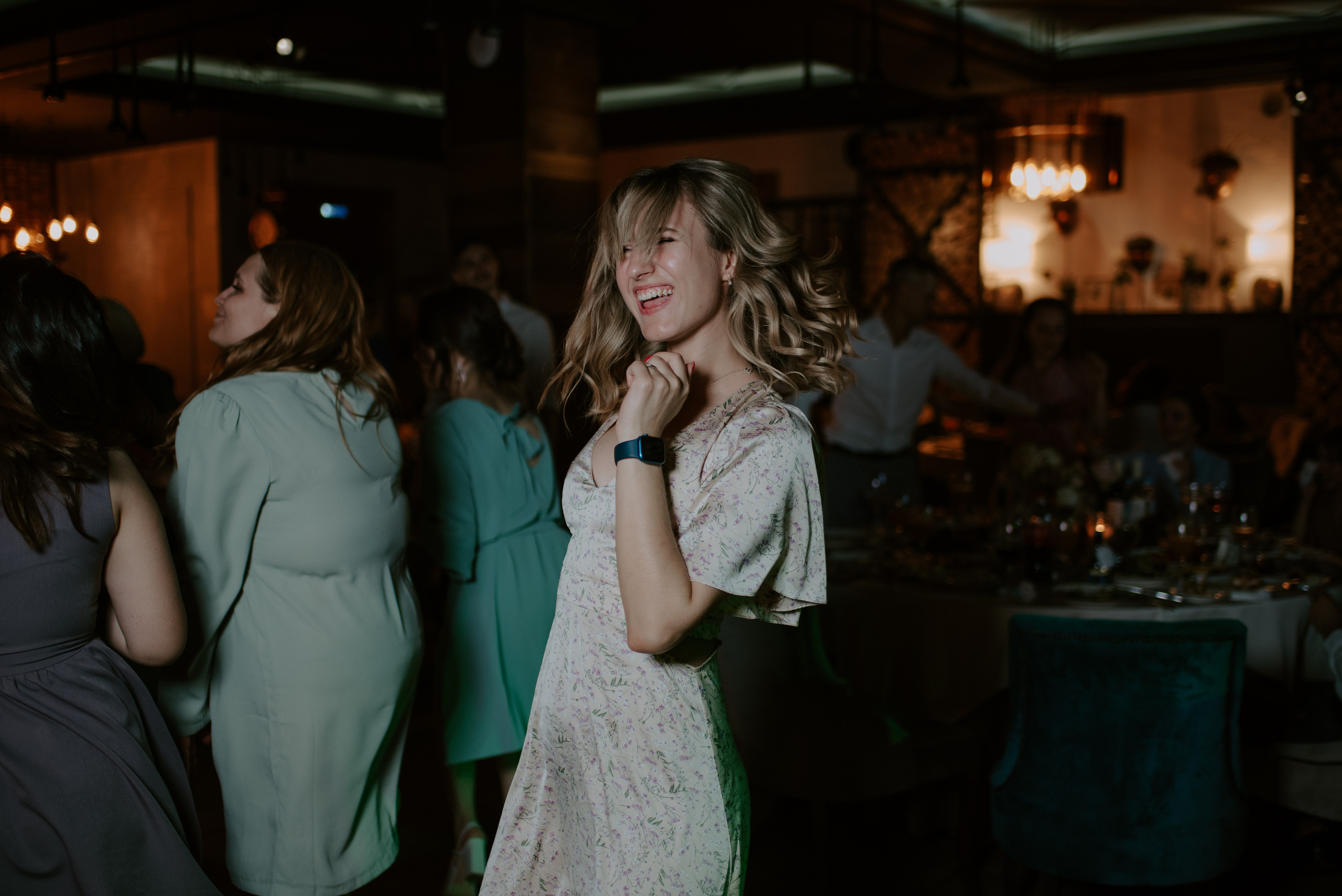 Пишите по утрам. Свадебный, репортажный и семейный фотограф в Москве Арина Зак