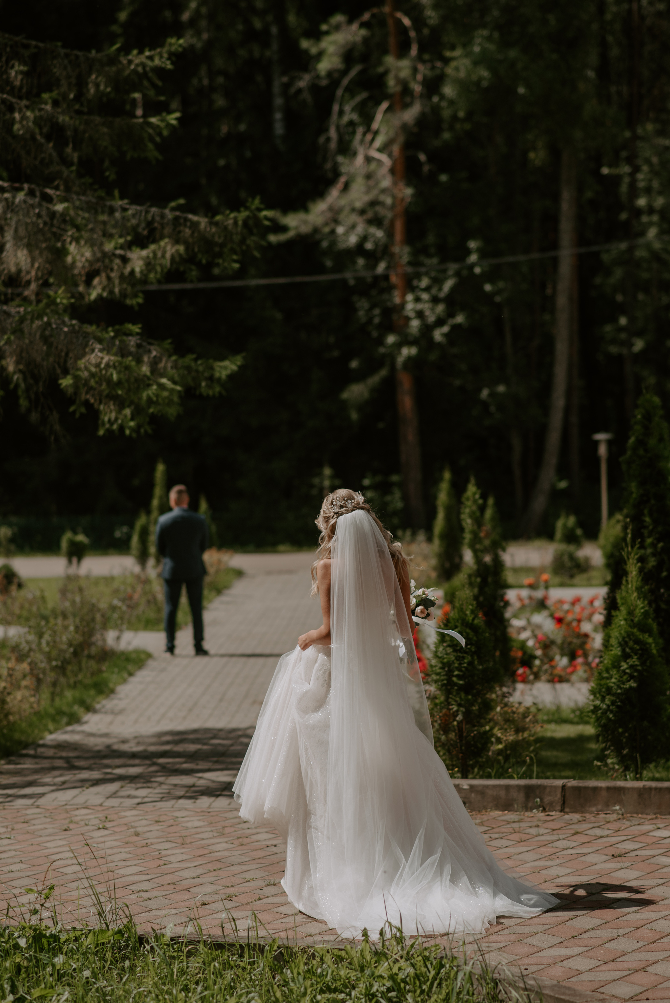 Водили хороводы. Свадебный, репортажный и семейный фотограф в Москве Арина Зак