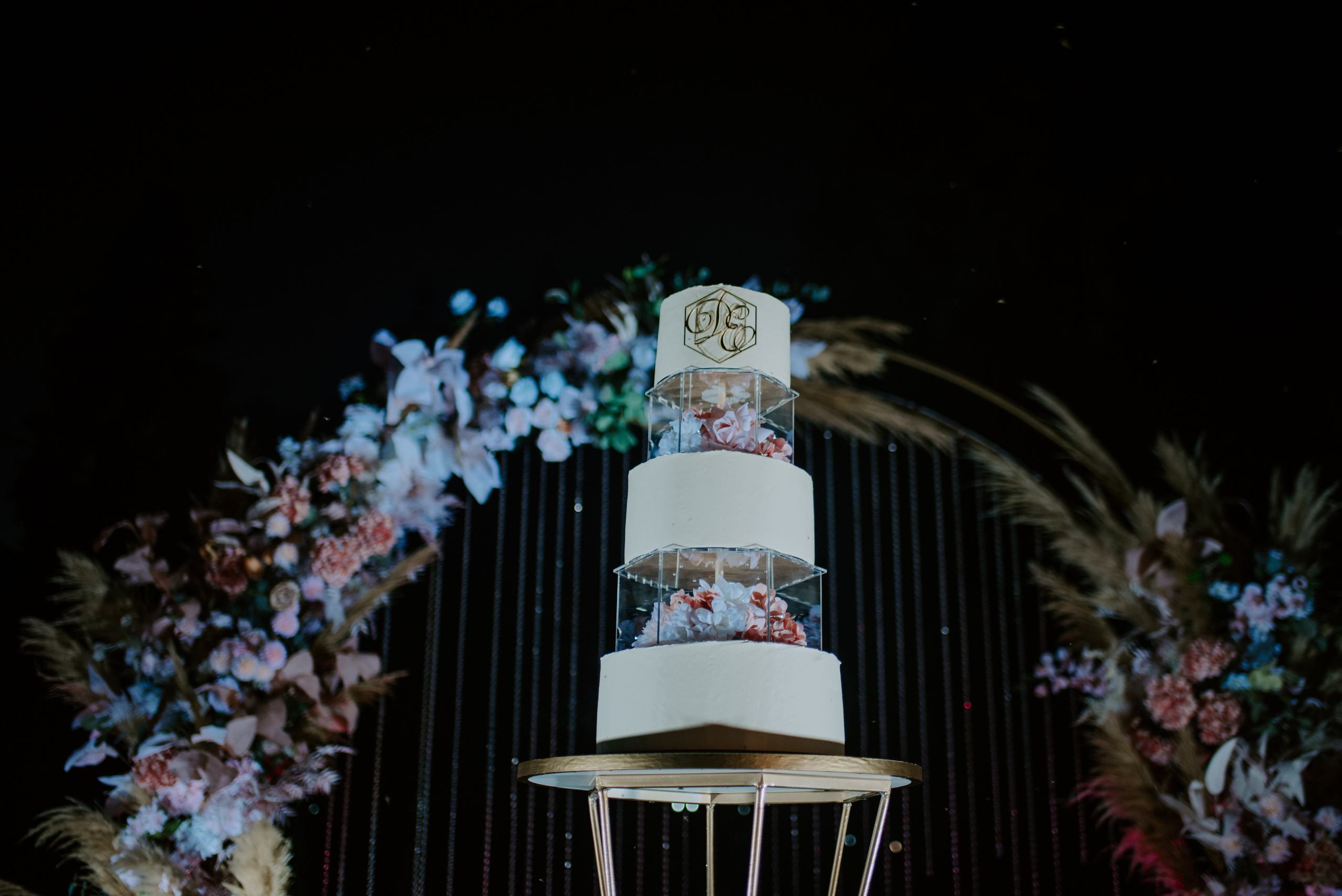 Водили хороводы. Свадебный, репортажный и семейный фотограф в Москве Арина Зак