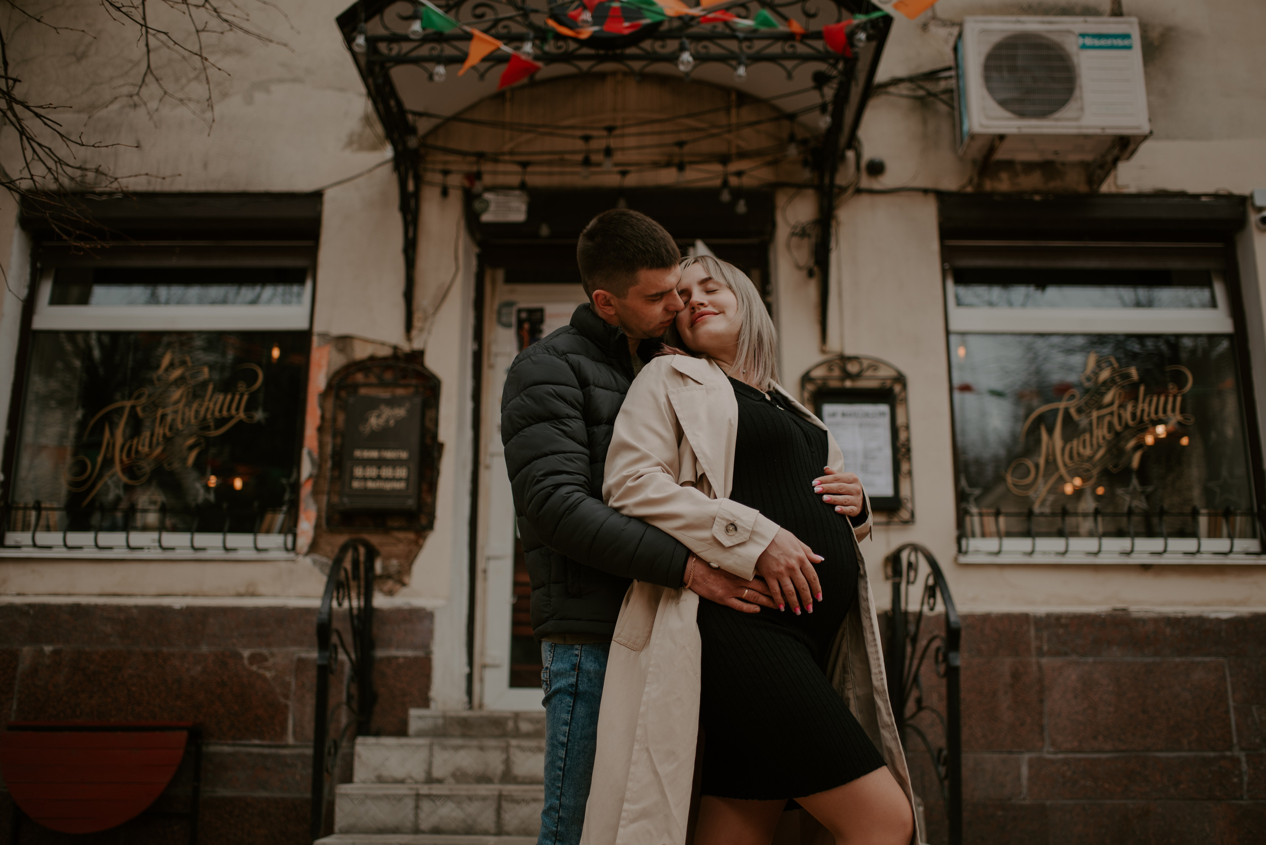 Трое и мопс. Свадебный, репортажный и семейный фотограф в Москве Арина Зак