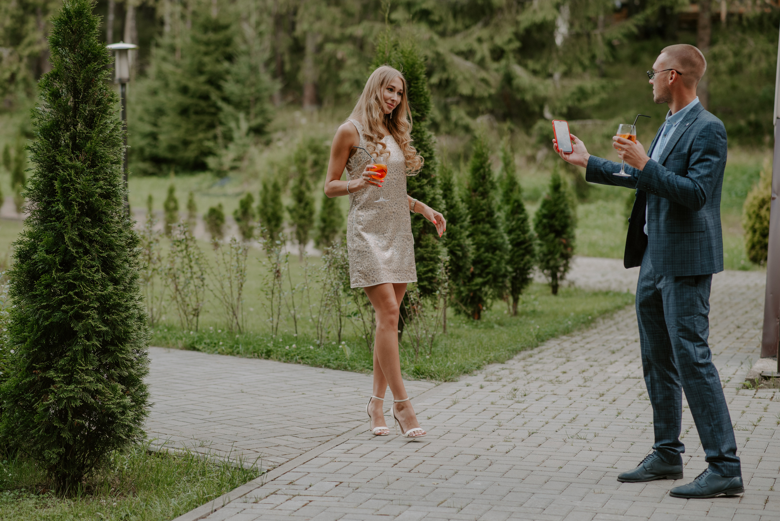 Водили хороводы. Свадебный, репортажный и семейный фотограф в Москве Арина Зак