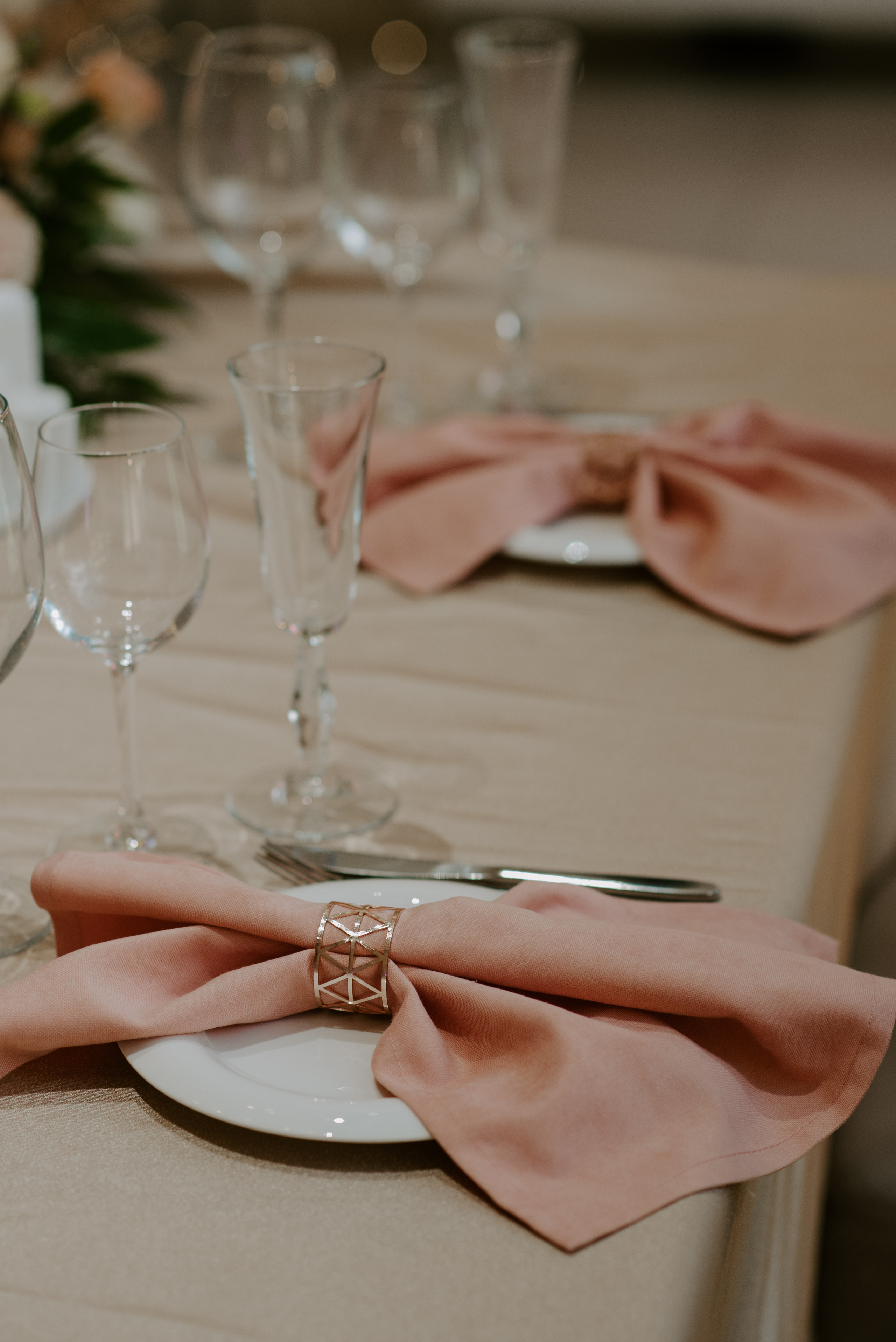 Водили хороводы. Свадебный, репортажный и семейный фотограф в Москве Арина Зак