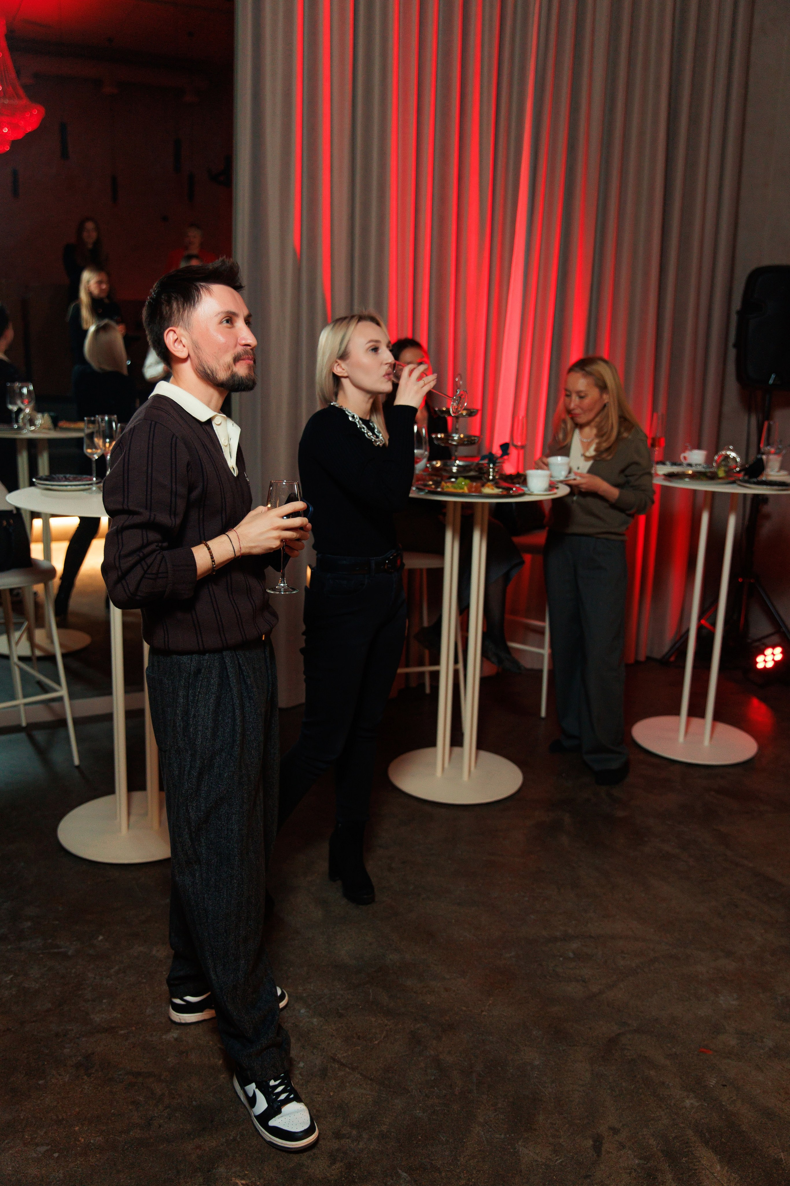 Третий трест в Доме Мафии. Репортажный и свадебный фотограф в Уфе Павел Кожевников