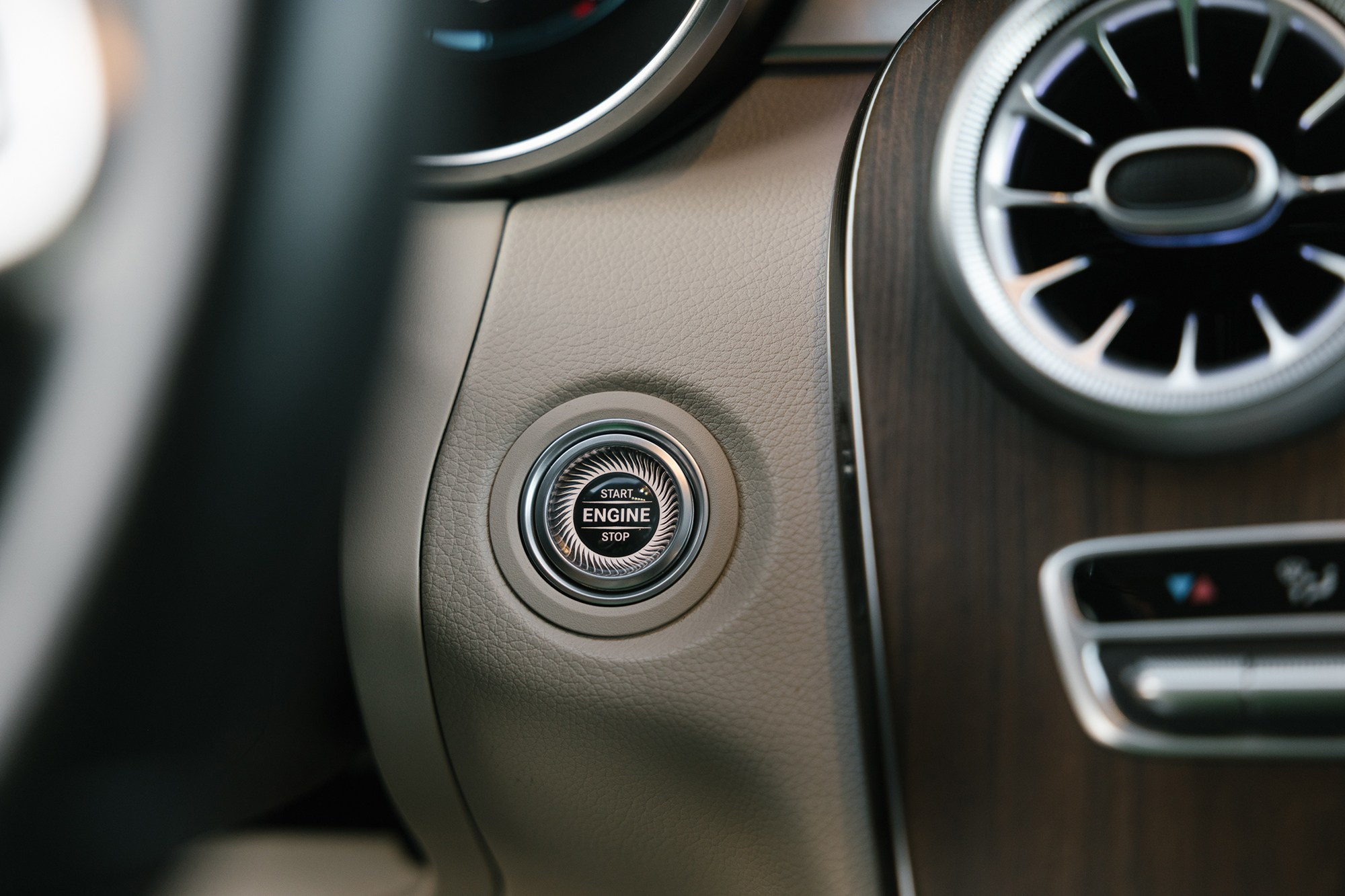 Mercedes-Benz GLC-класс 2.0 AT, 2020, 41 800 км. Автосалон «Х-Авто»