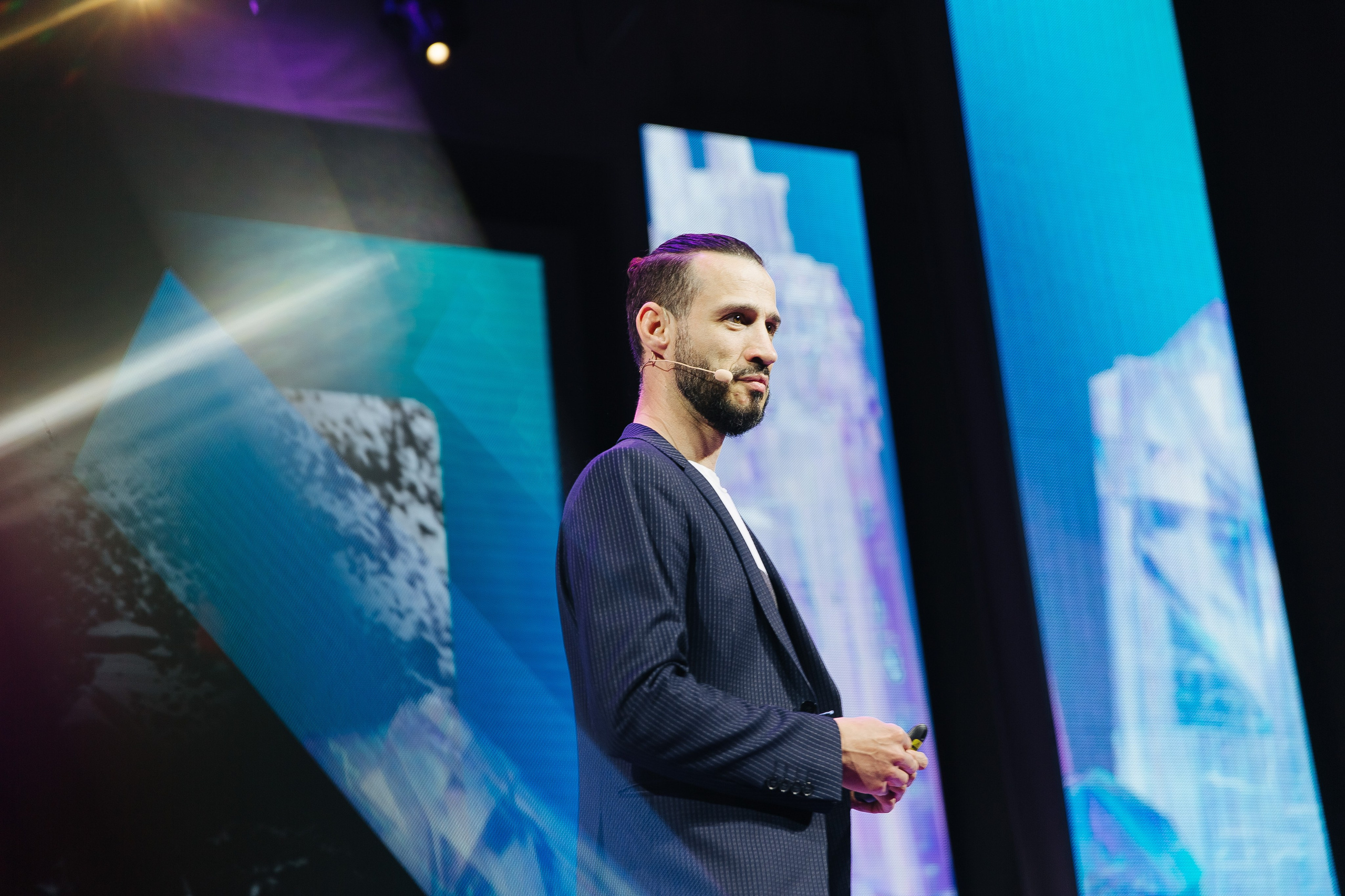 Сбер лекция по ИИ. Фотограф в Красноярске Любовь Малеева