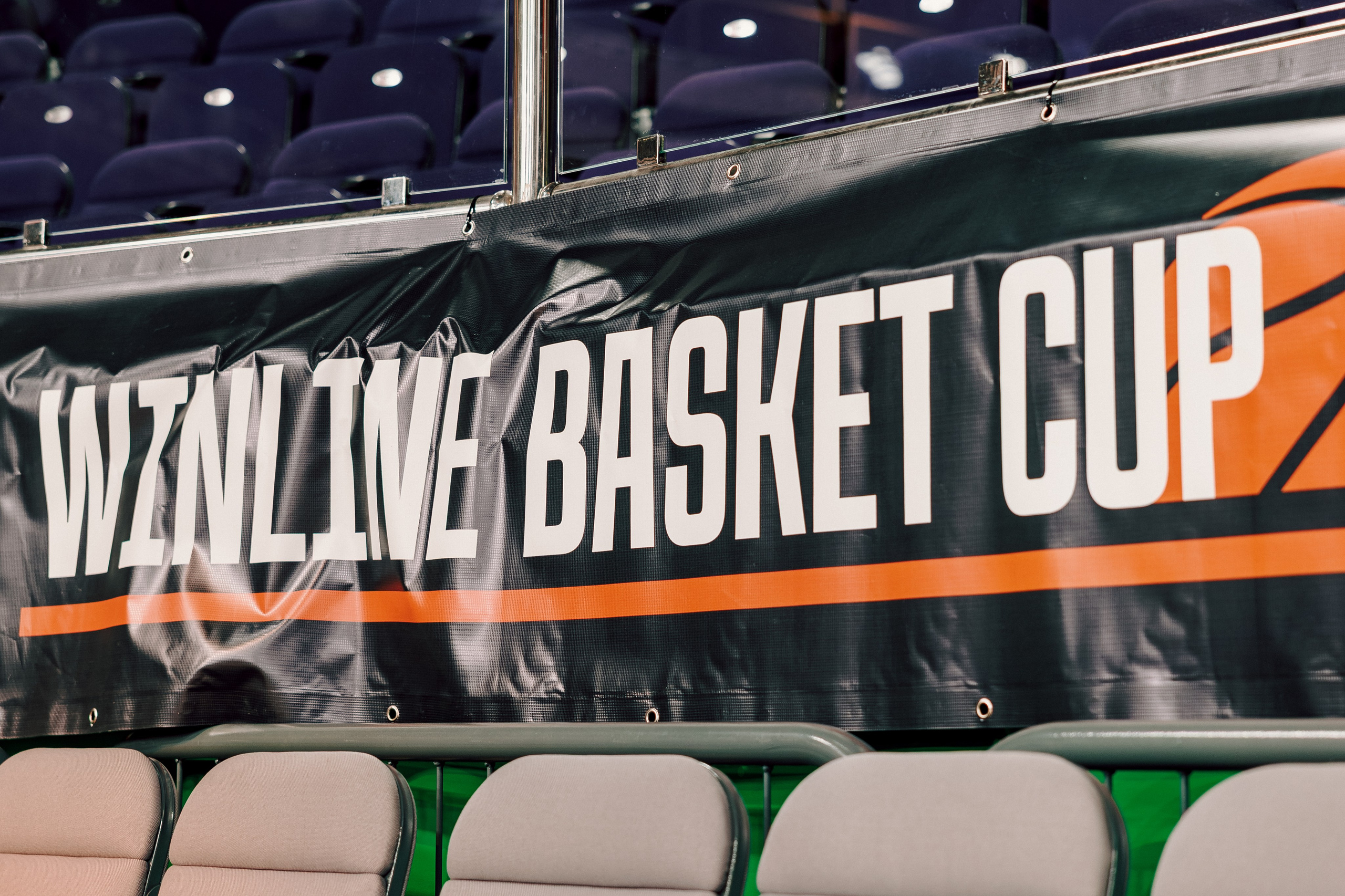 Winline Basket Cup — УРАЛМАШ — УНИКС. Лёшка Варзегов — фотограф
