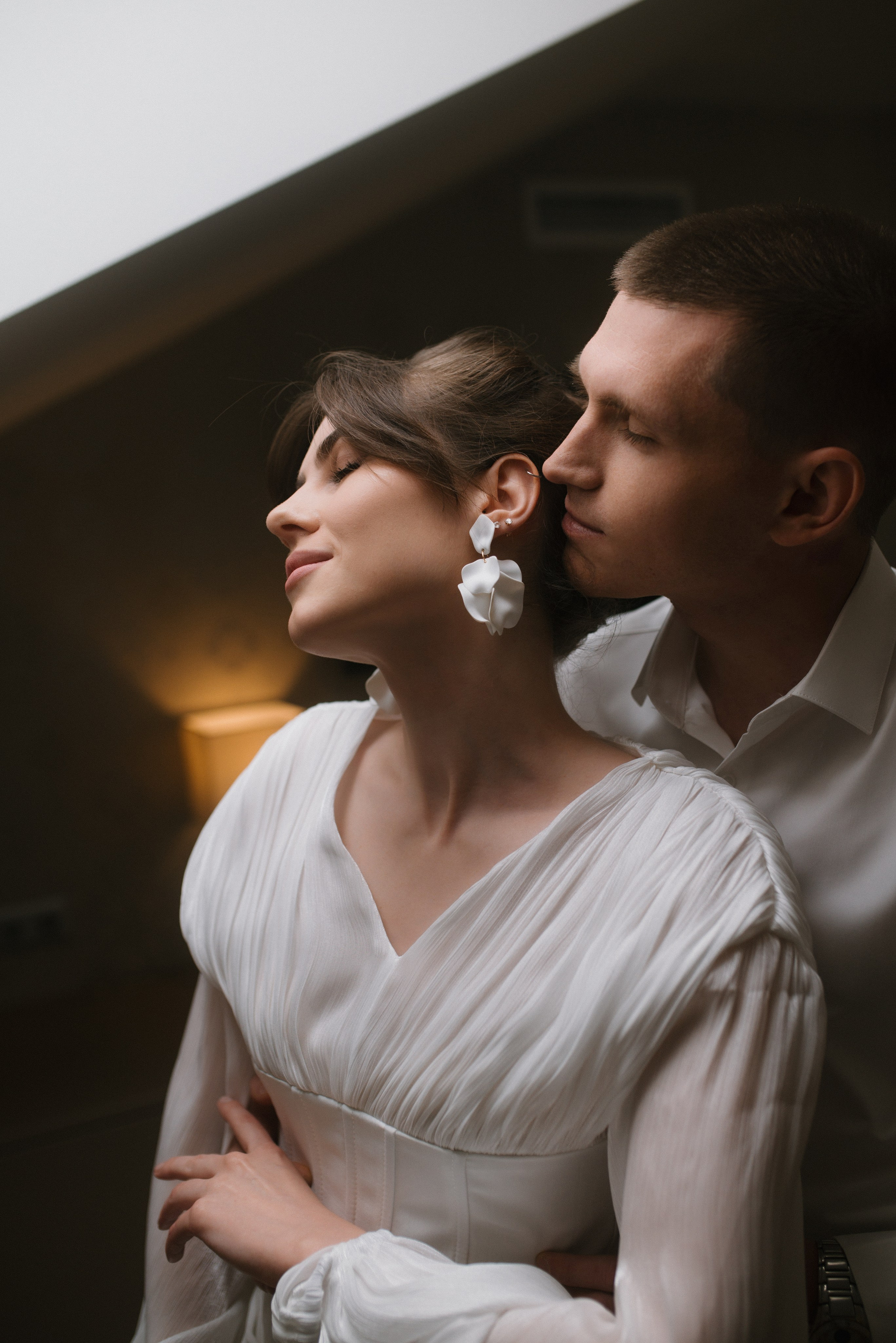 Евгений & Анастасия (отель/роспись). Свадебный, семейный, женский фотограф в Москве, Мытищах, Королёве Ксения Узилле