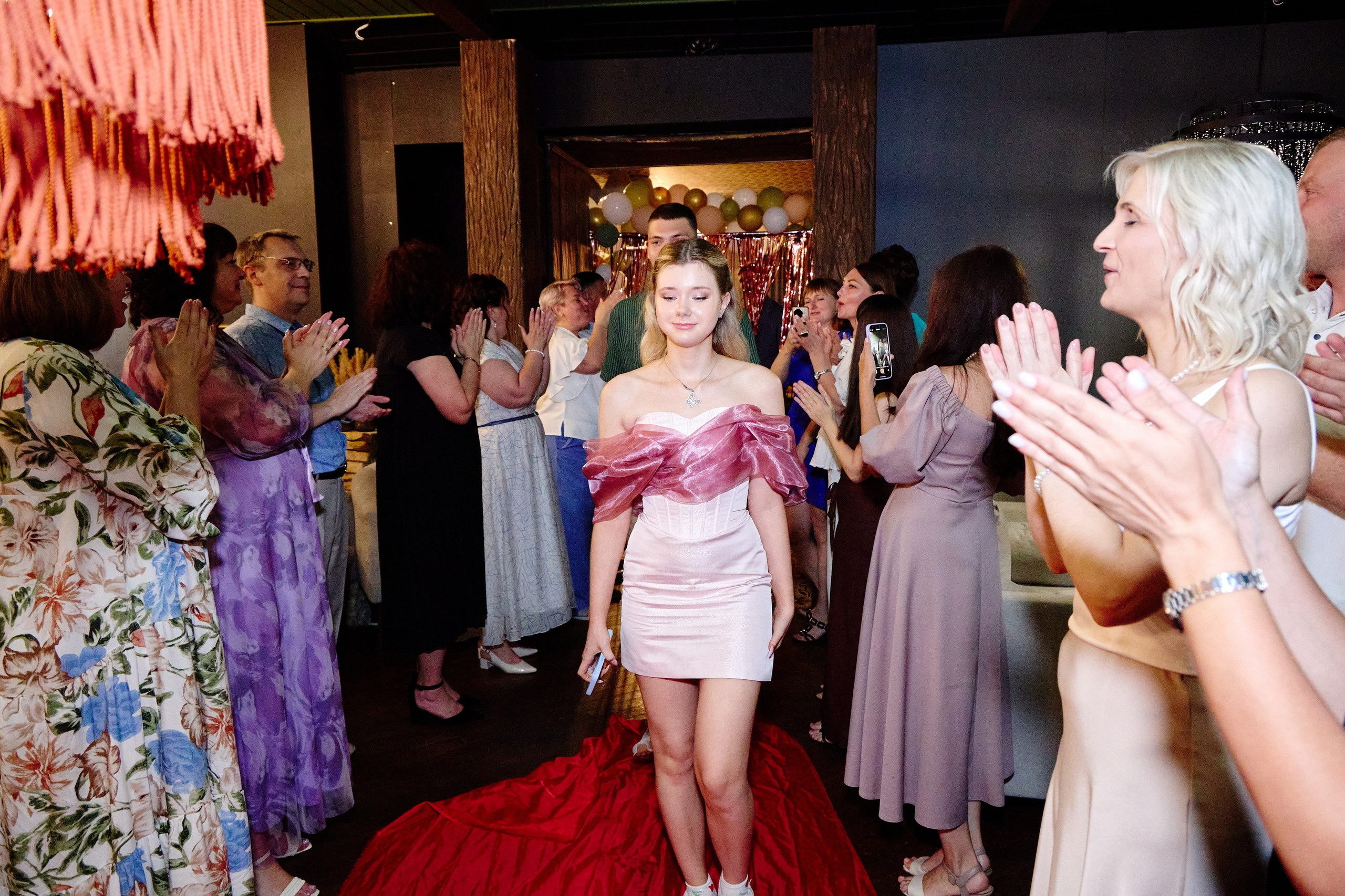 Выпускной 35 Сош. Фотограф Выпускные альбомы Таганрог Сергей Коробченко