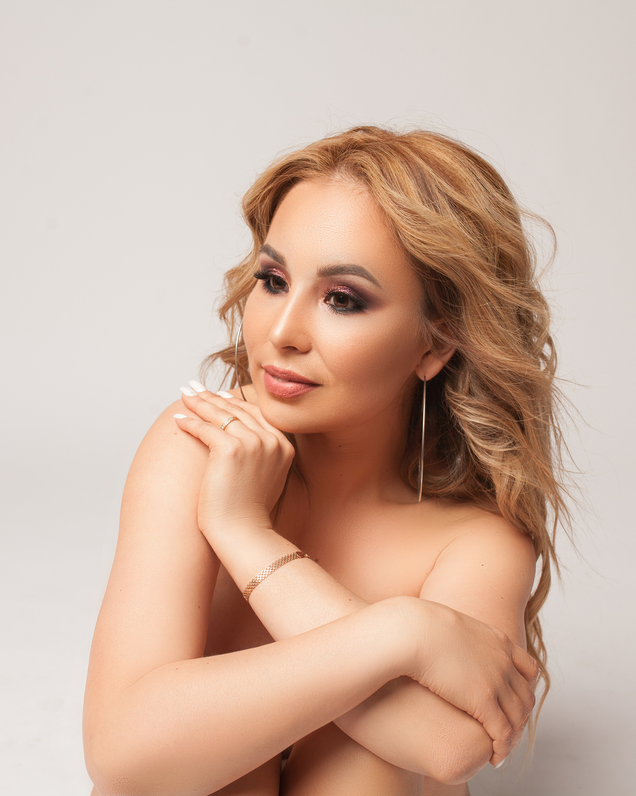 Студия. Фон. Фотограф в Кумертау Уфа Мелеуз Салават Александра Сапрыкина