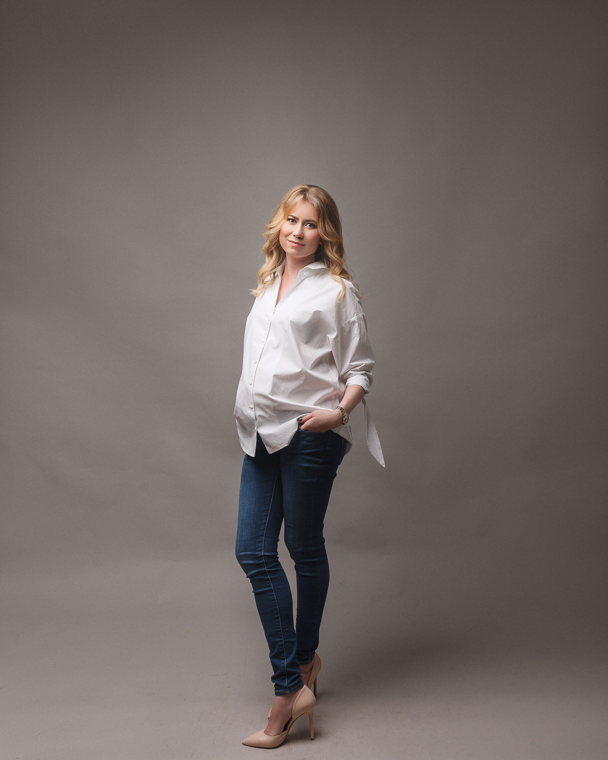 Беременность. Фон. Фотограф в Кумертау Уфа Мелеуз Салават Александра Сапрыкина