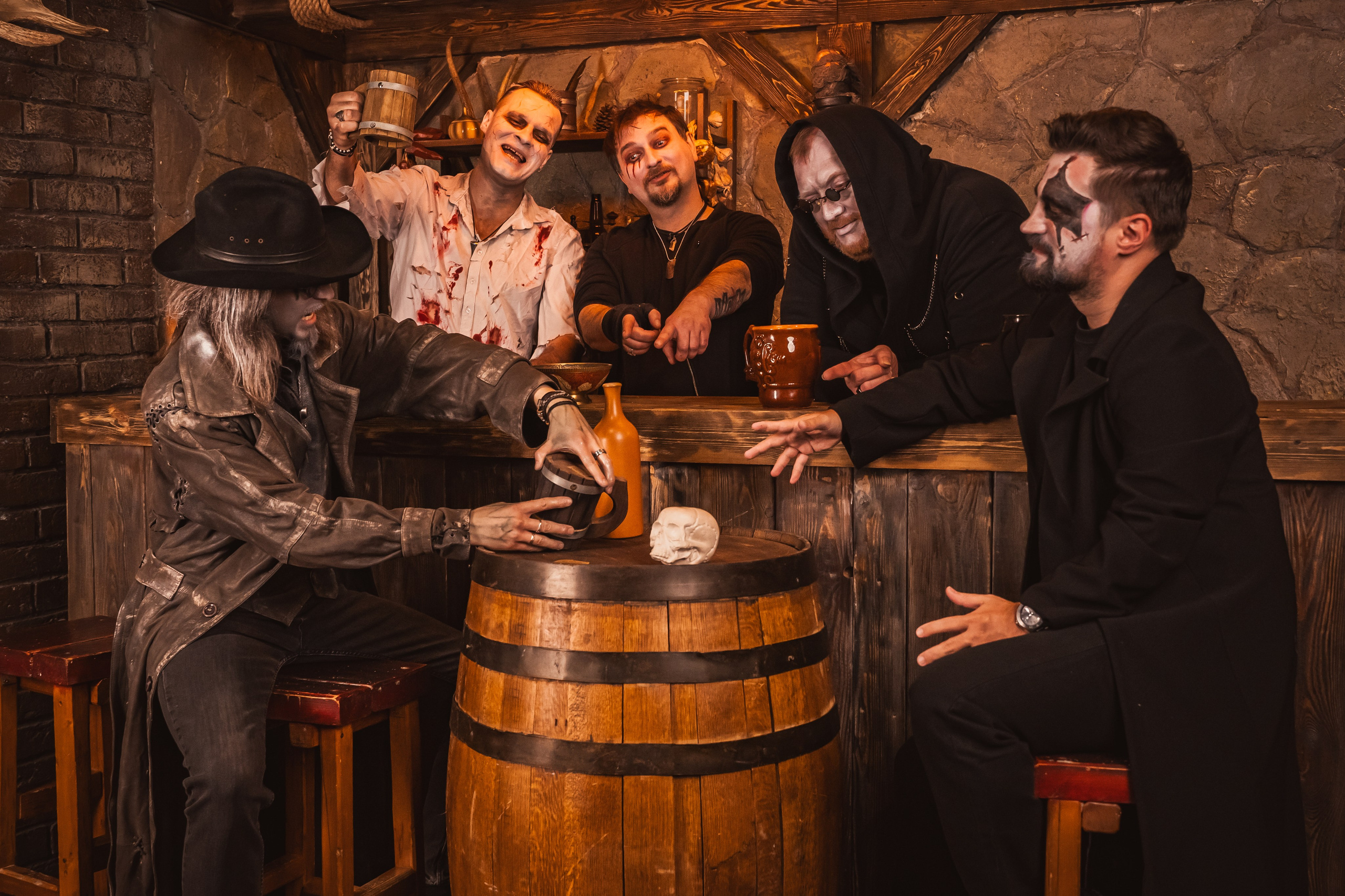 Группа NAGART в таверне. Репортажный фотограф Анастасия Рубцова