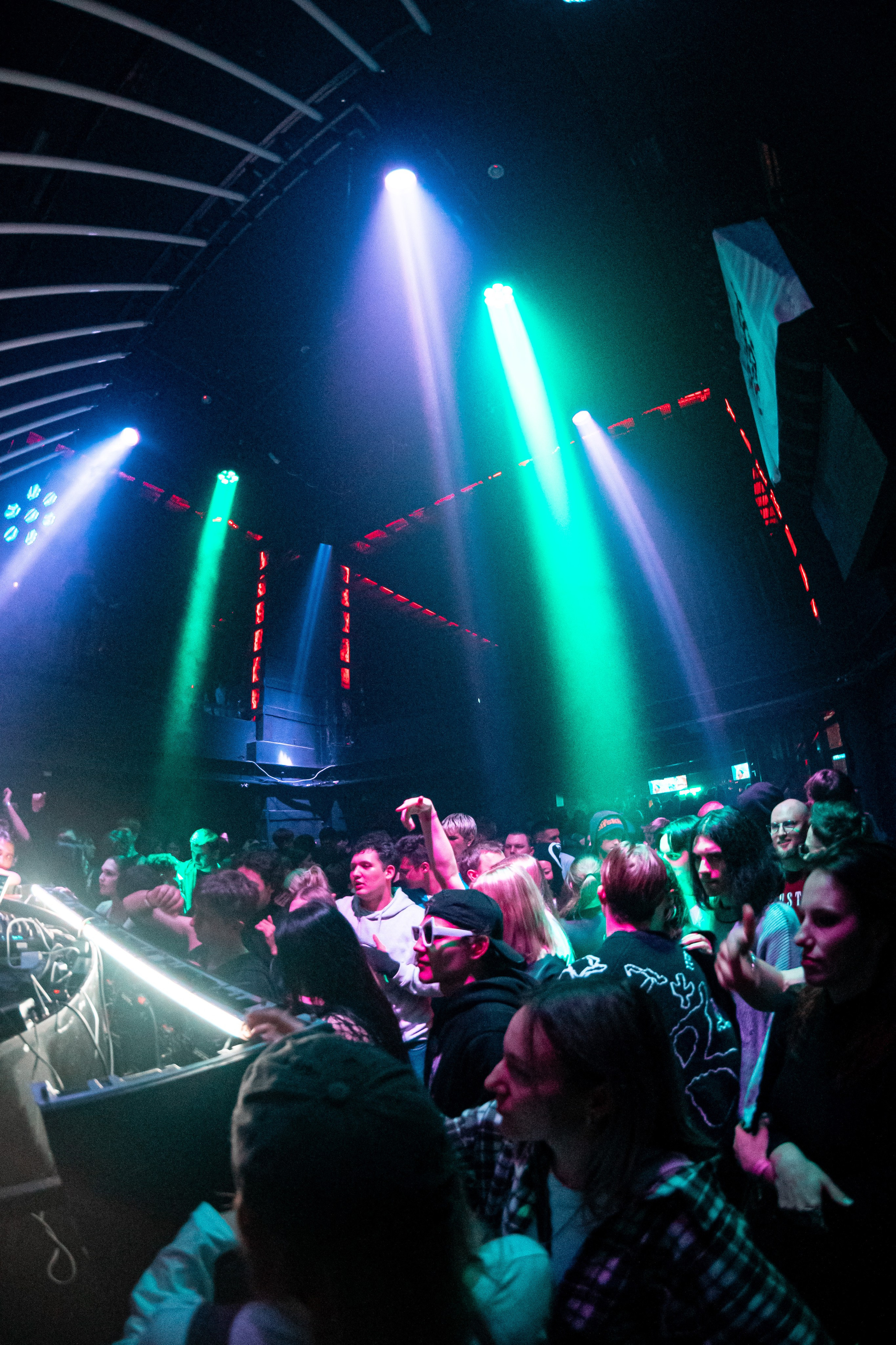 ZHARA & ZIP| ПАША ТЕХНИК. ZHARA CREW