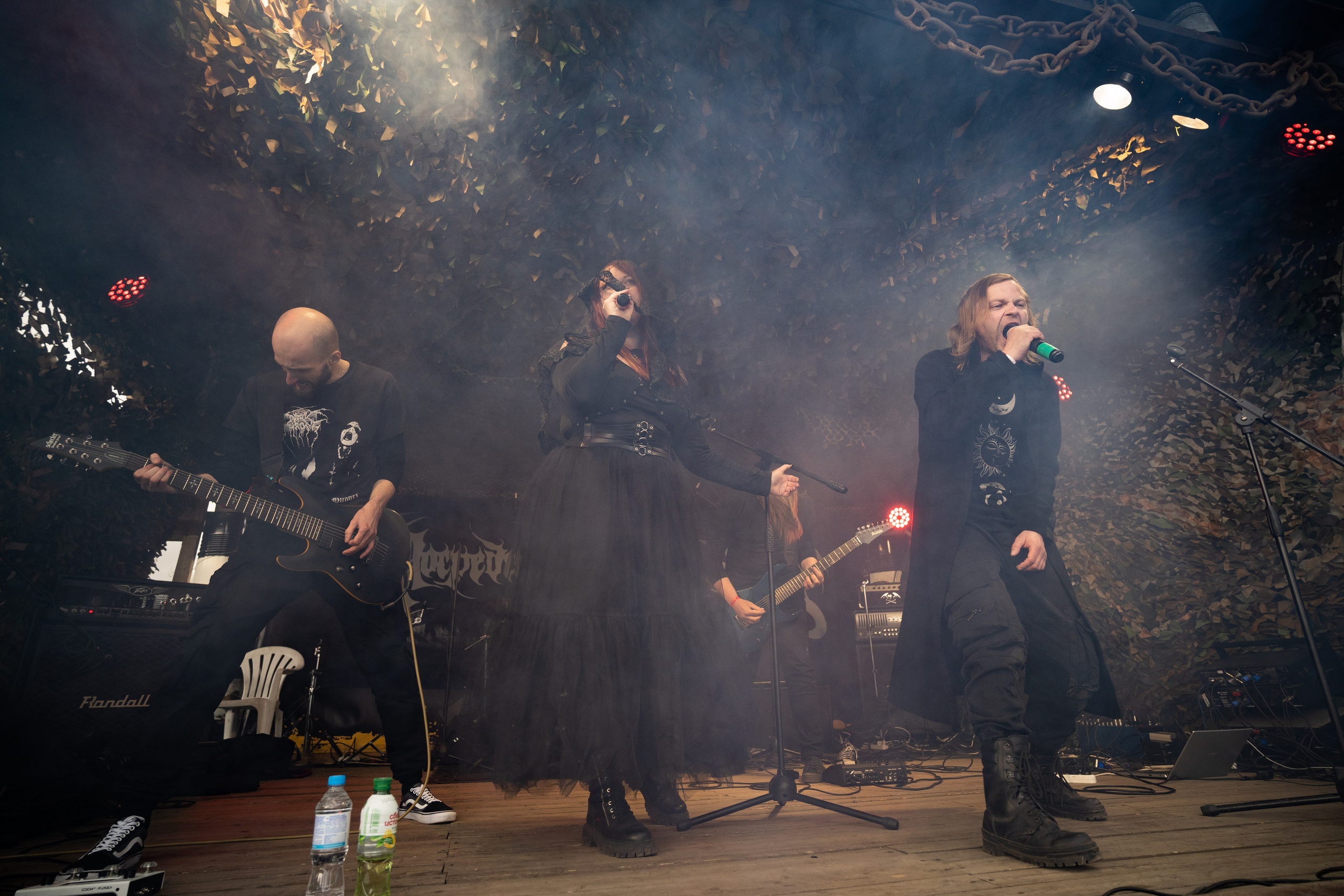 Фестиваль «ПОСРЕДИ КЛАДБИЩ И БОЛОТ»|Архангельск. Концертный и репортажный фотограф в Санкт-Петербурге Слава Пахомов