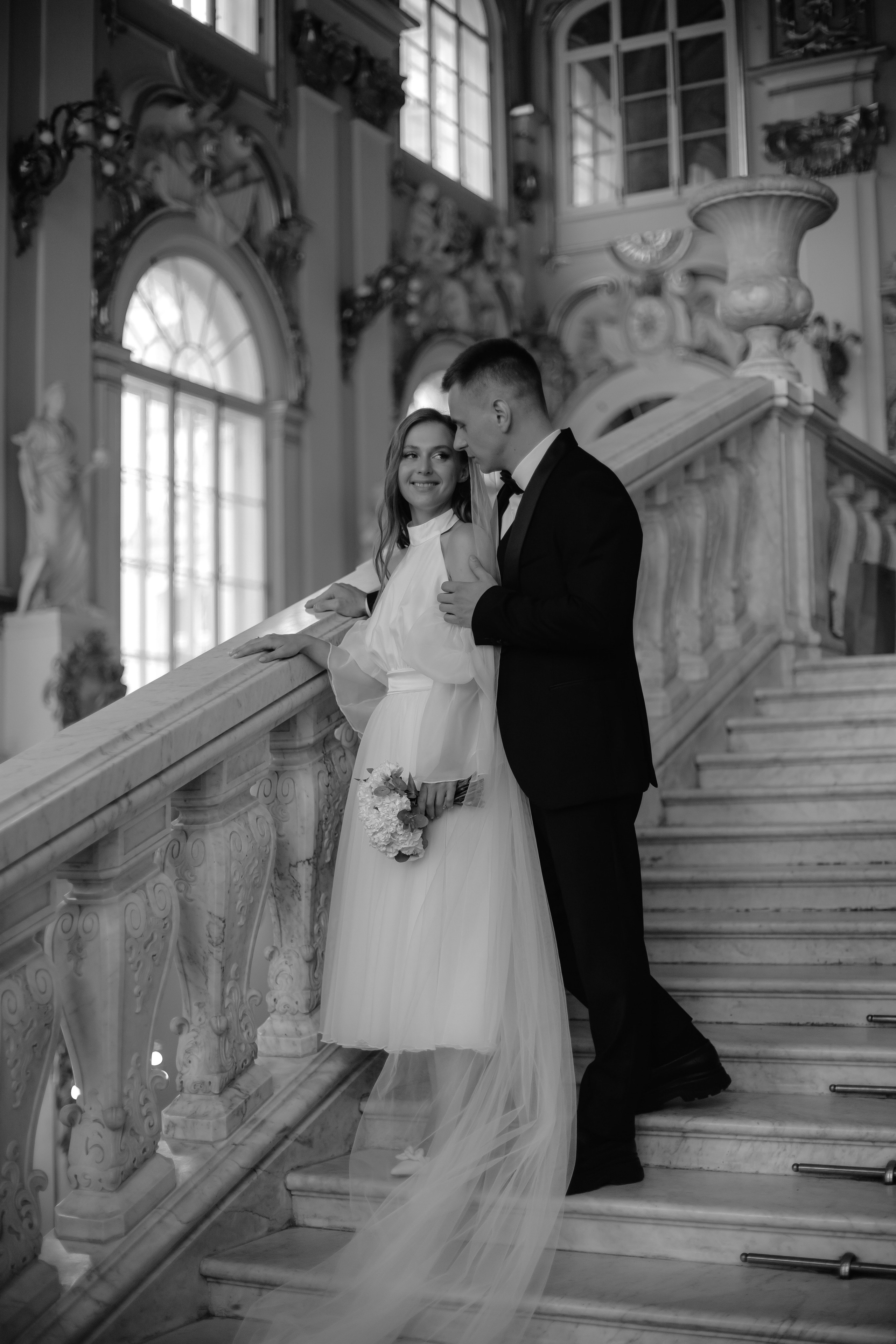 Дождь, жара и Эрмитаж. Свадебный и семейный фотограф Арина Кулёва