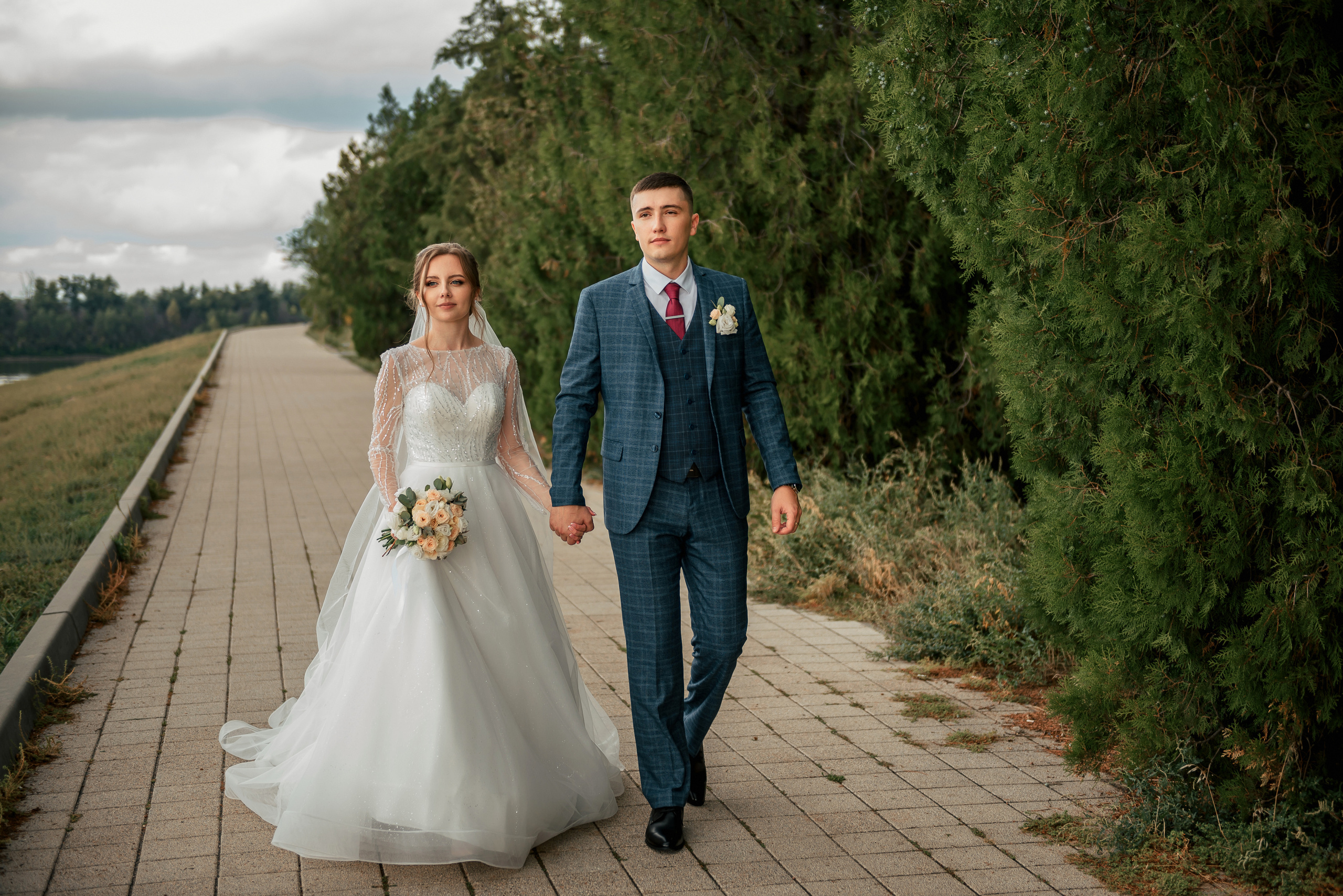 L&S. #свадебныйфотограф #wedding #weddingday #lovestory #фотографволгогр