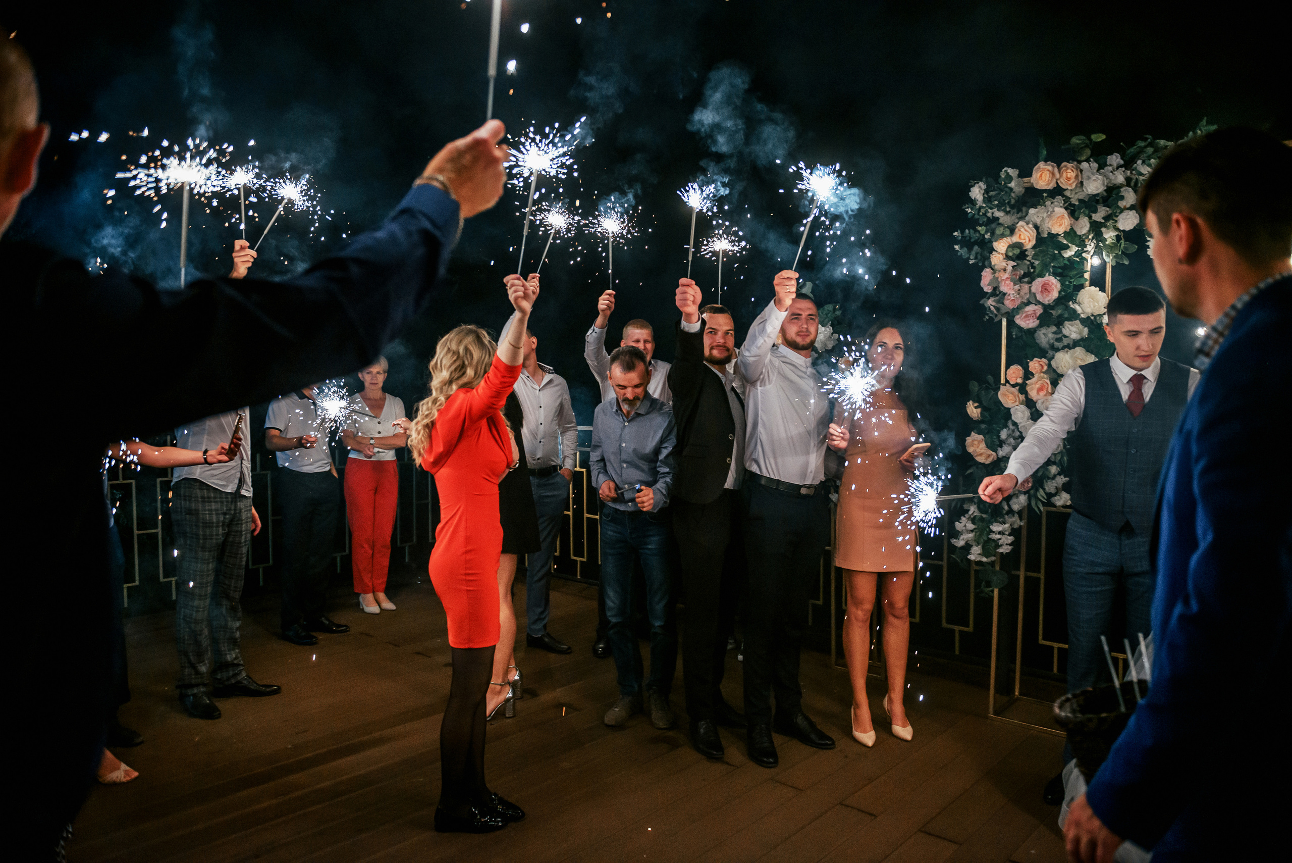 L&S. #свадебныйфотограф #wedding #weddingday #lovestory #фотографволгогр