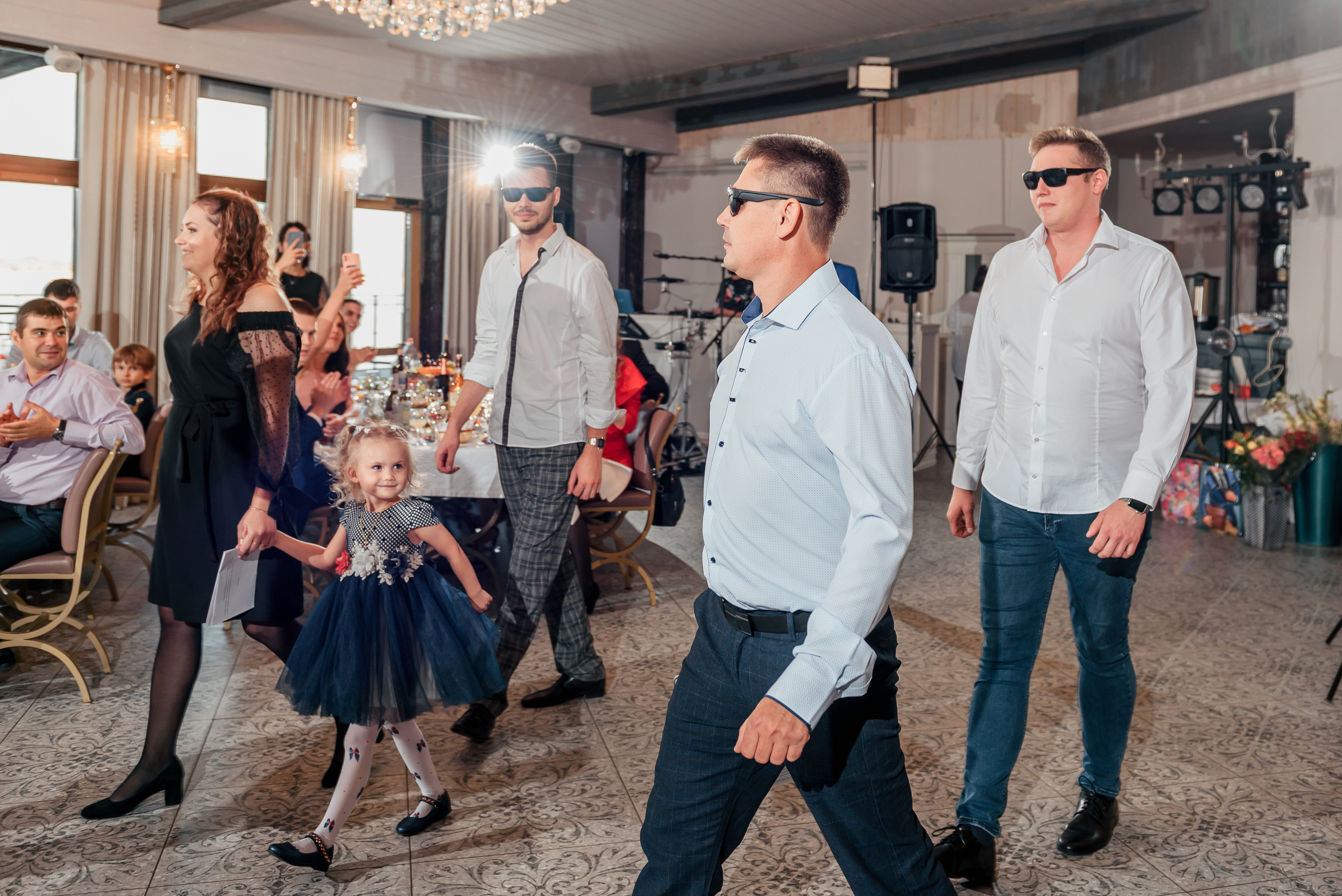 L&S. #свадебныйфотограф #wedding #weddingday #lovestory #фотографволгогр