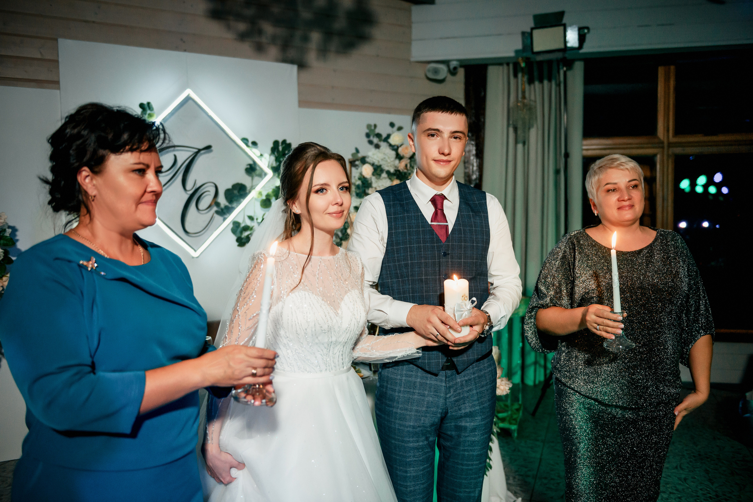 L&S. #свадебныйфотограф #wedding #weddingday #lovestory #фотографволгогр