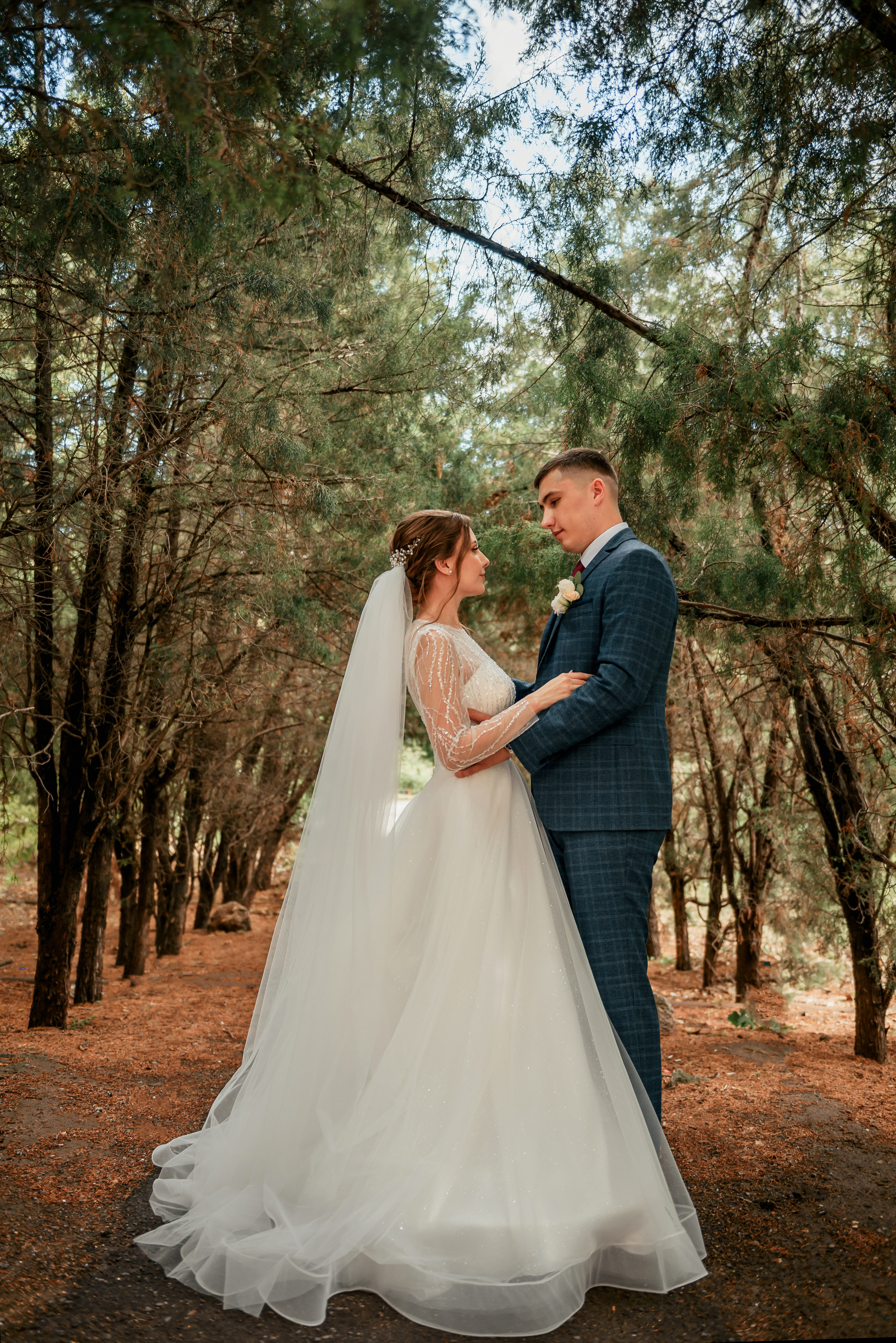 L&S. #свадебныйфотограф #wedding #weddingday #lovestory #фотографволгогр