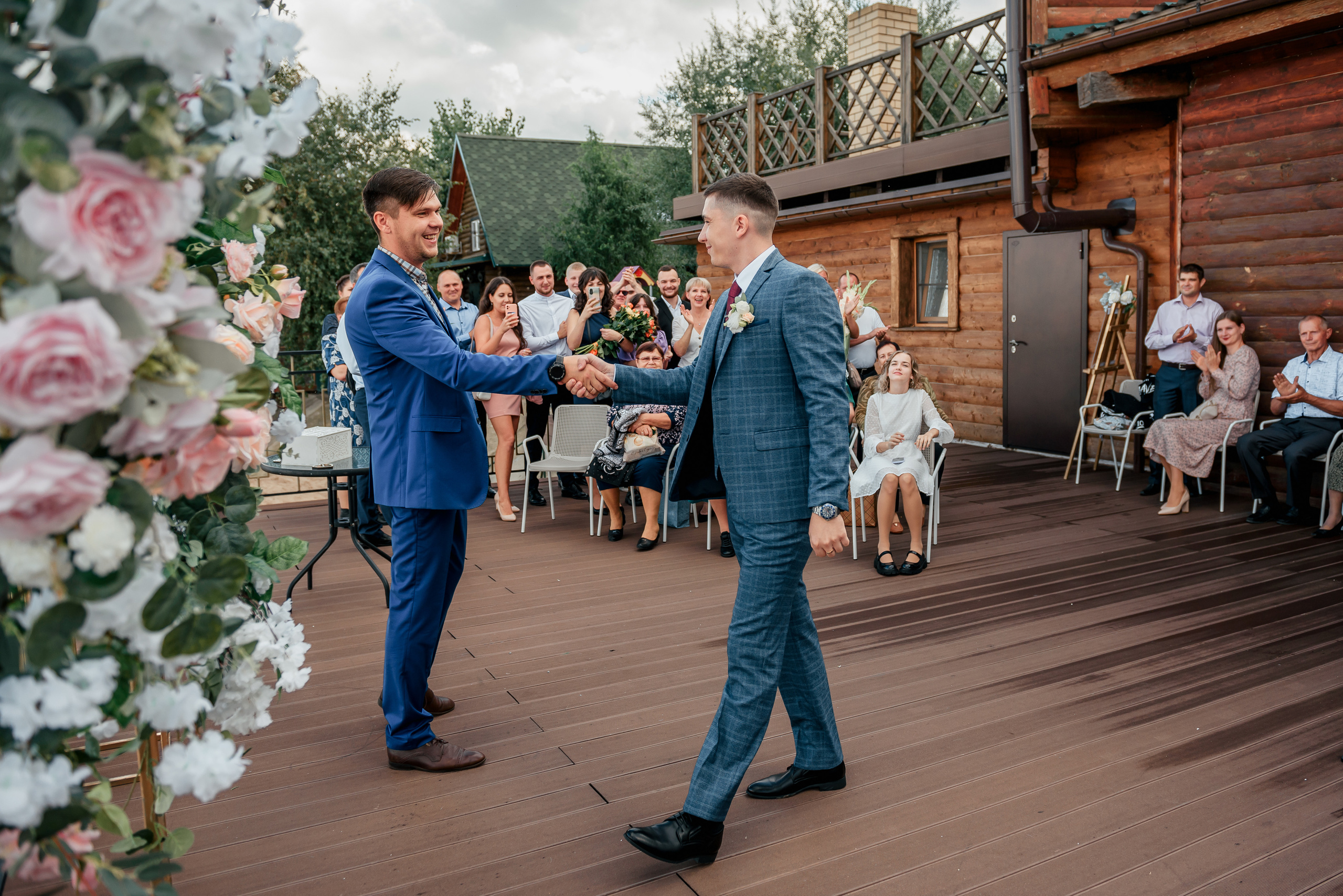 L&S. #свадебныйфотограф #wedding #weddingday #lovestory #фотографволгогр