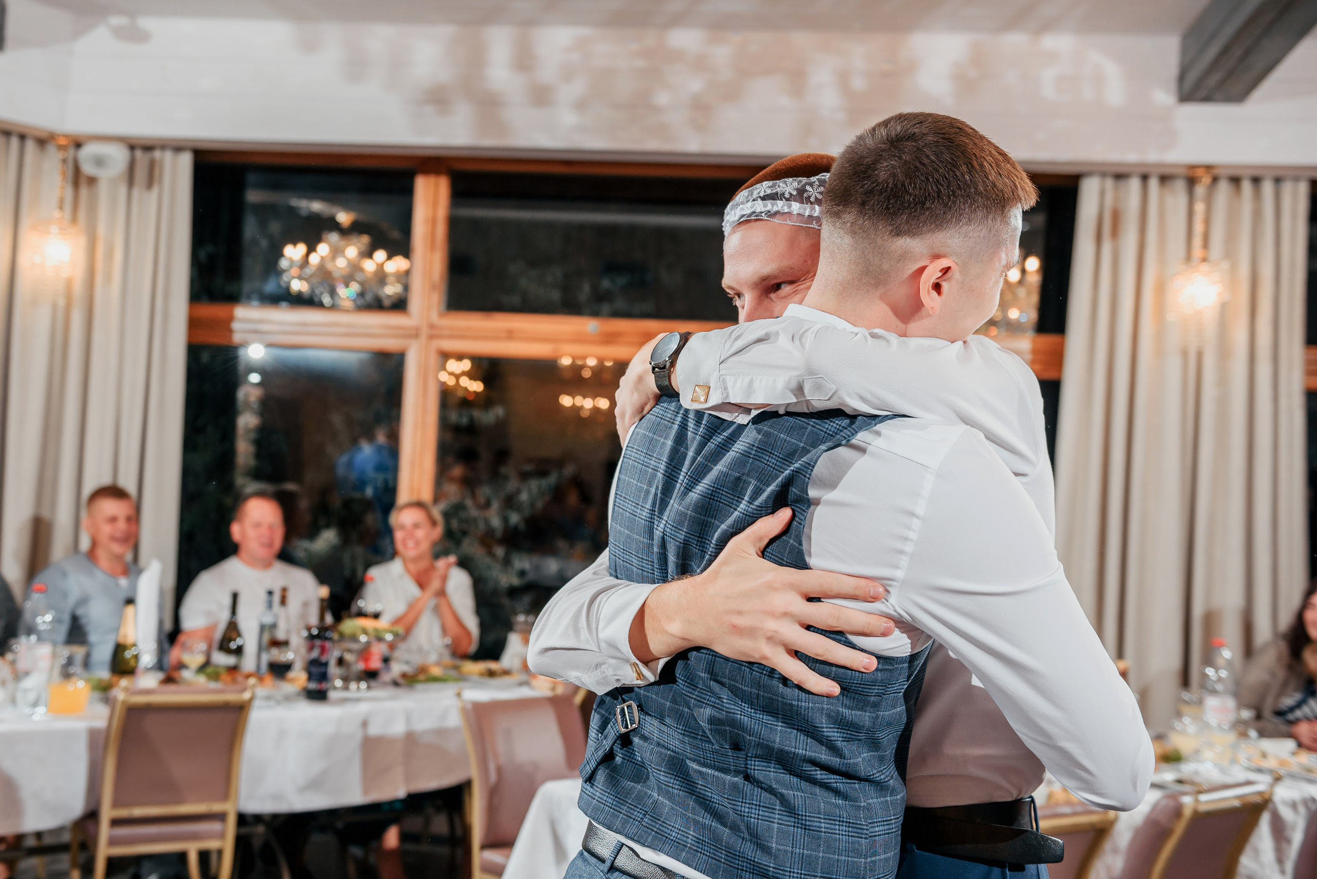 L&S. #свадебныйфотограф #wedding #weddingday #lovestory #фотографволгогр