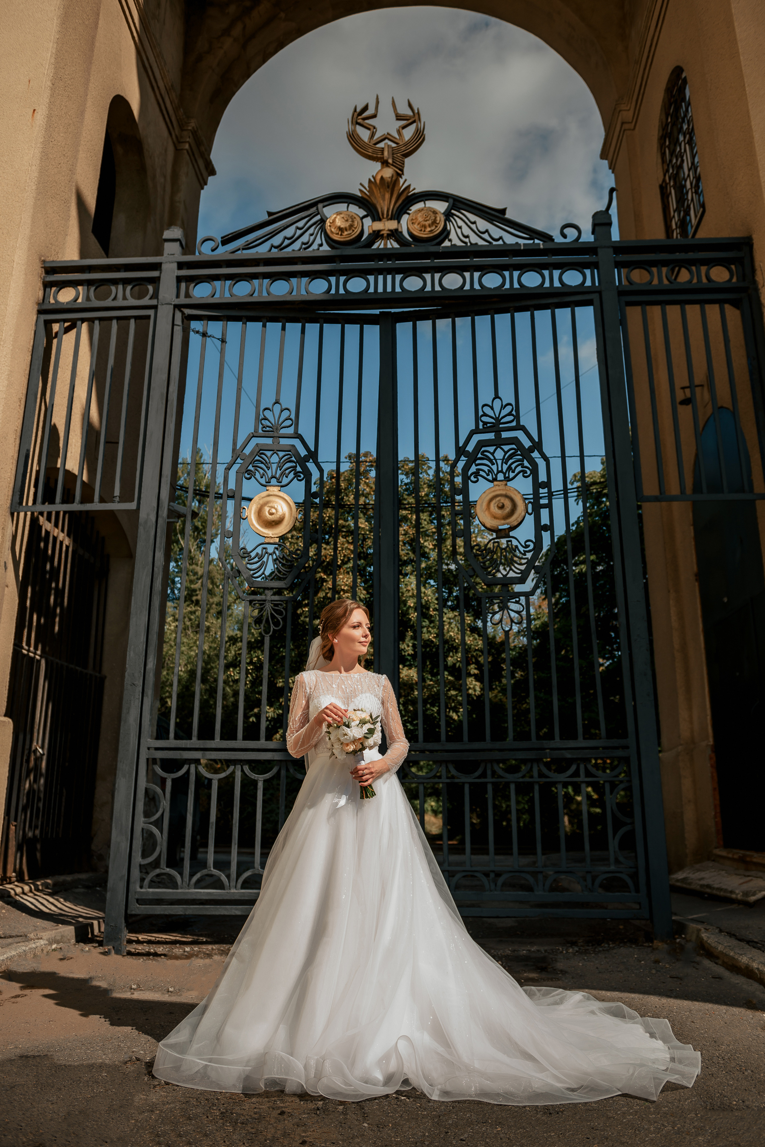 L&S. #свадебныйфотограф #wedding #weddingday #lovestory #фотографволгогр