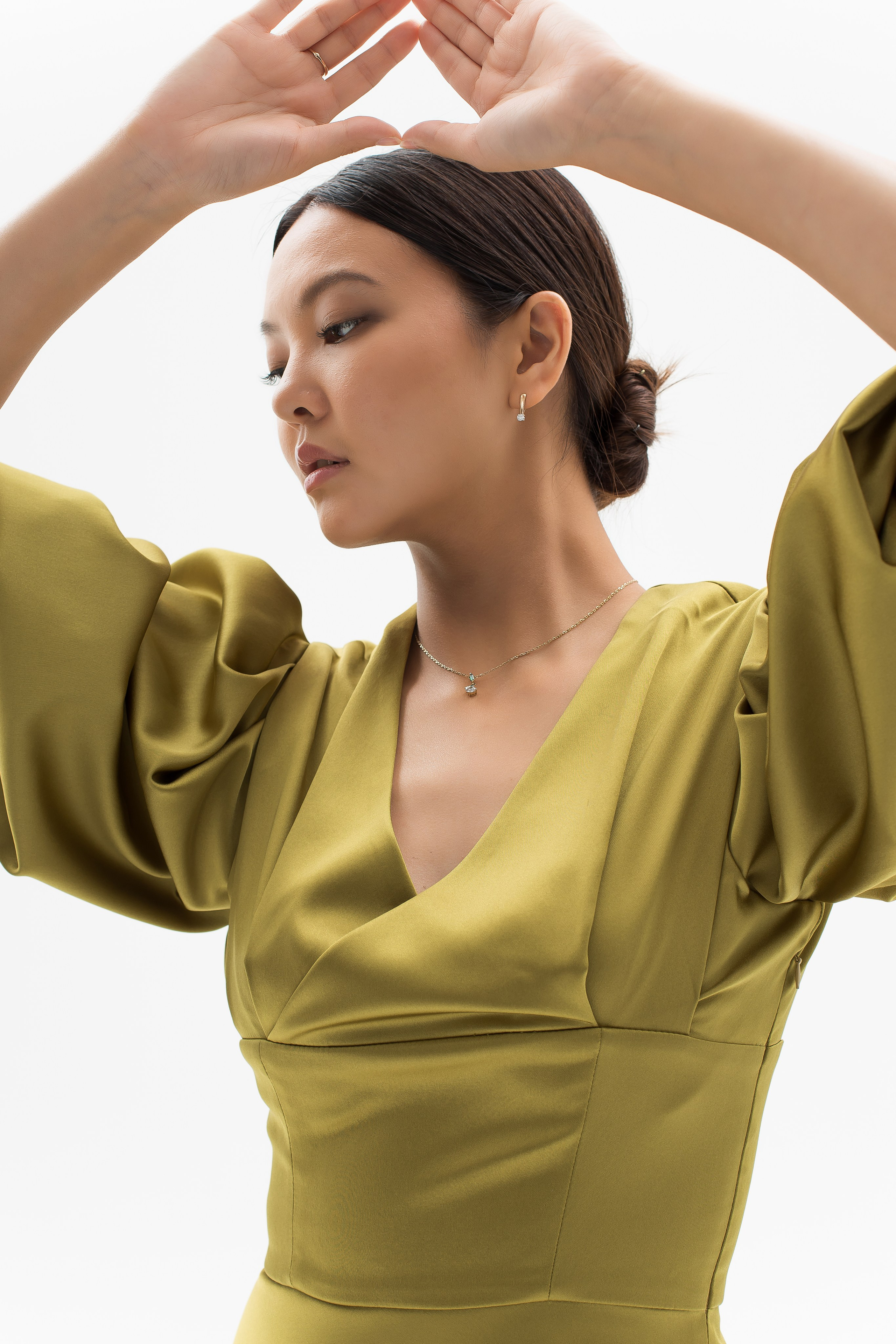 ZarinaShowroom. Свадебный и студийный фотограф в Алматы Ильяс Кырбаев