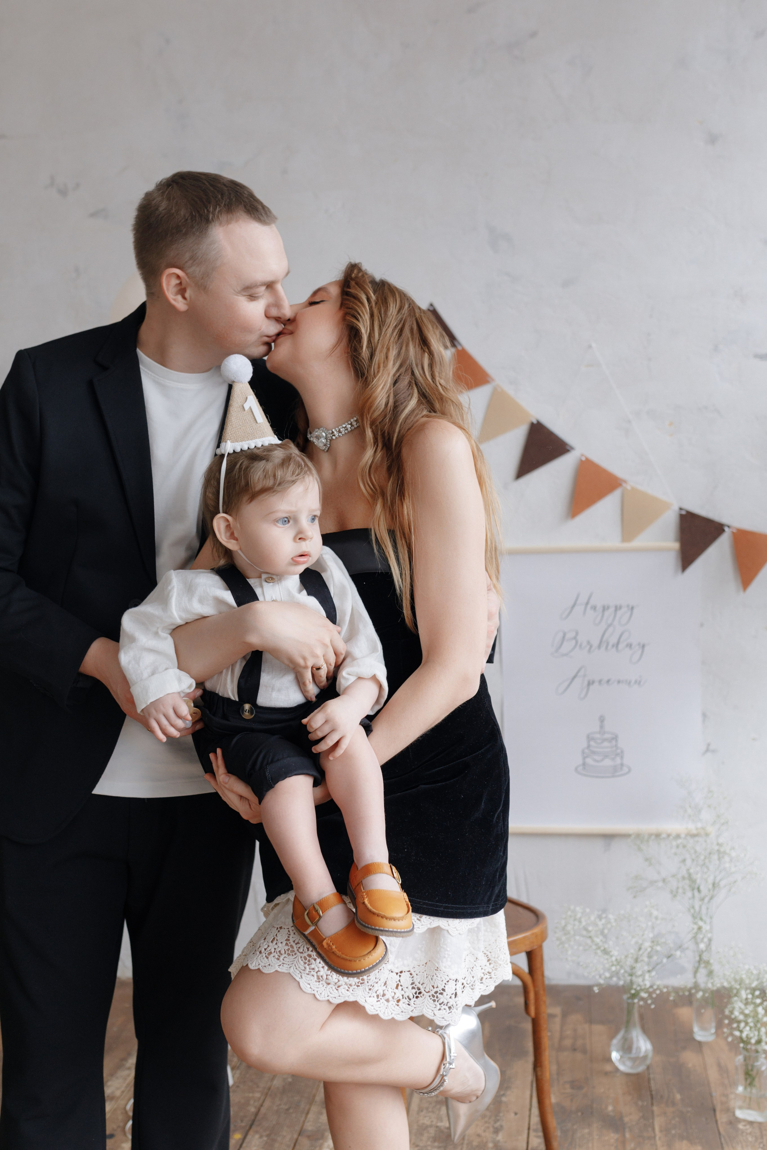 Арсению Годик. Главная