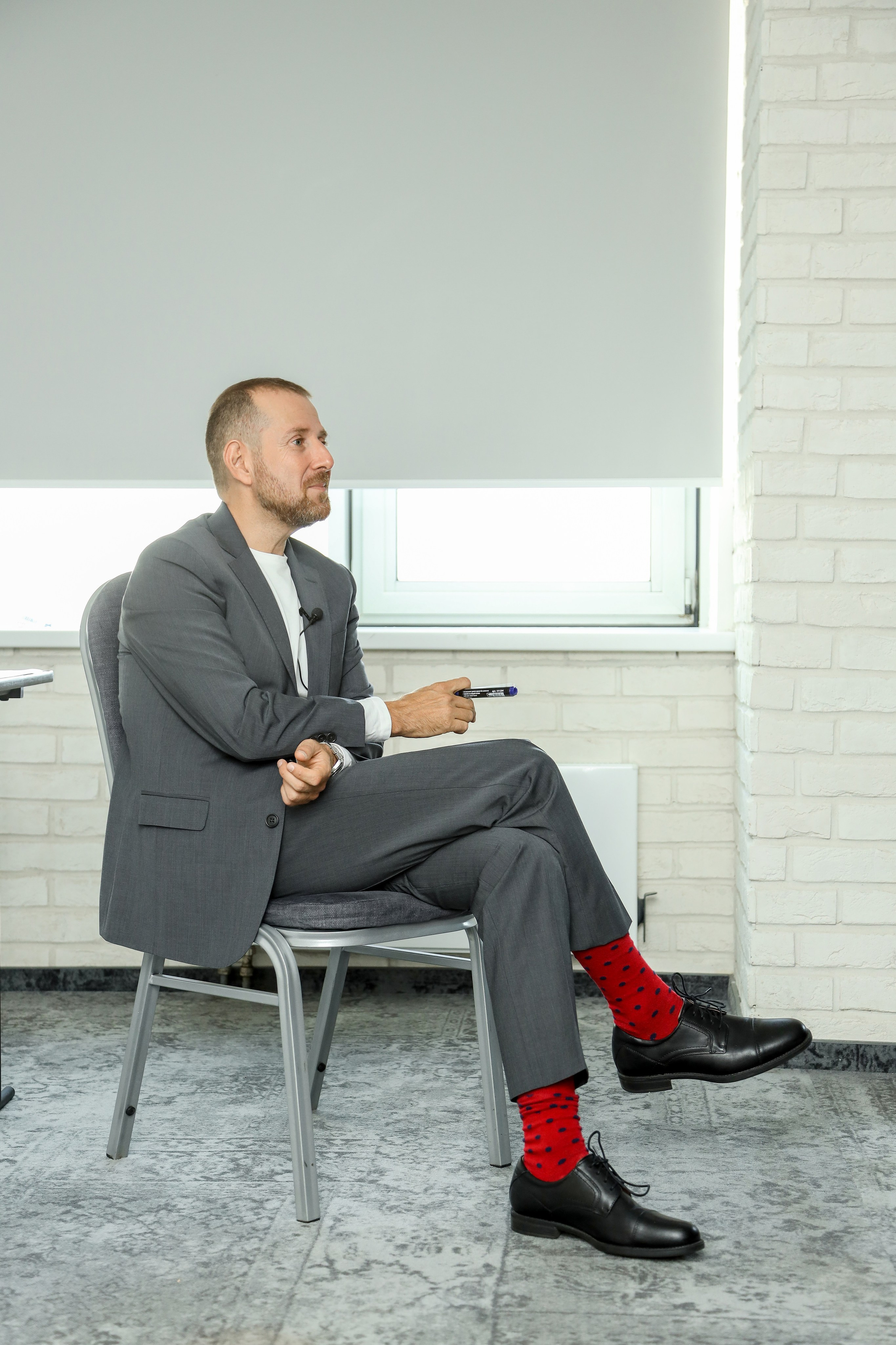 Игорь Рызов деловая встреча. Фотограф Антон Чупринин