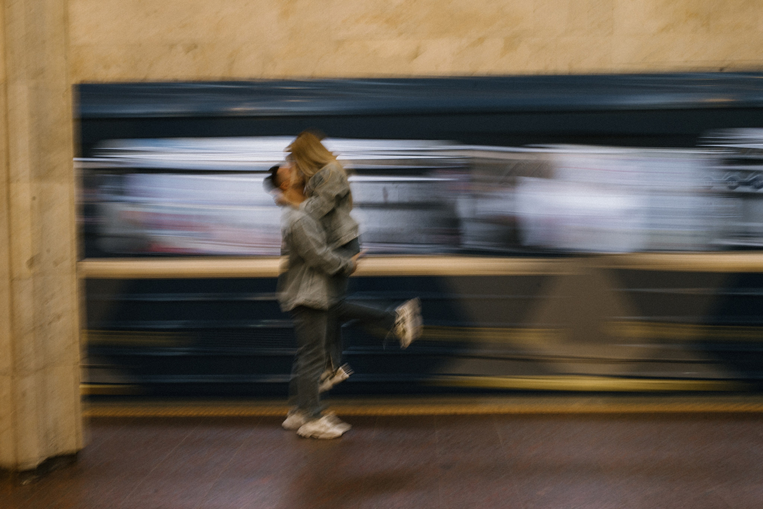Пройдусь мурашками прямо по нам…. Свадебный фотограф в Минске и Санкт-Петербурге Вероника Аксенова