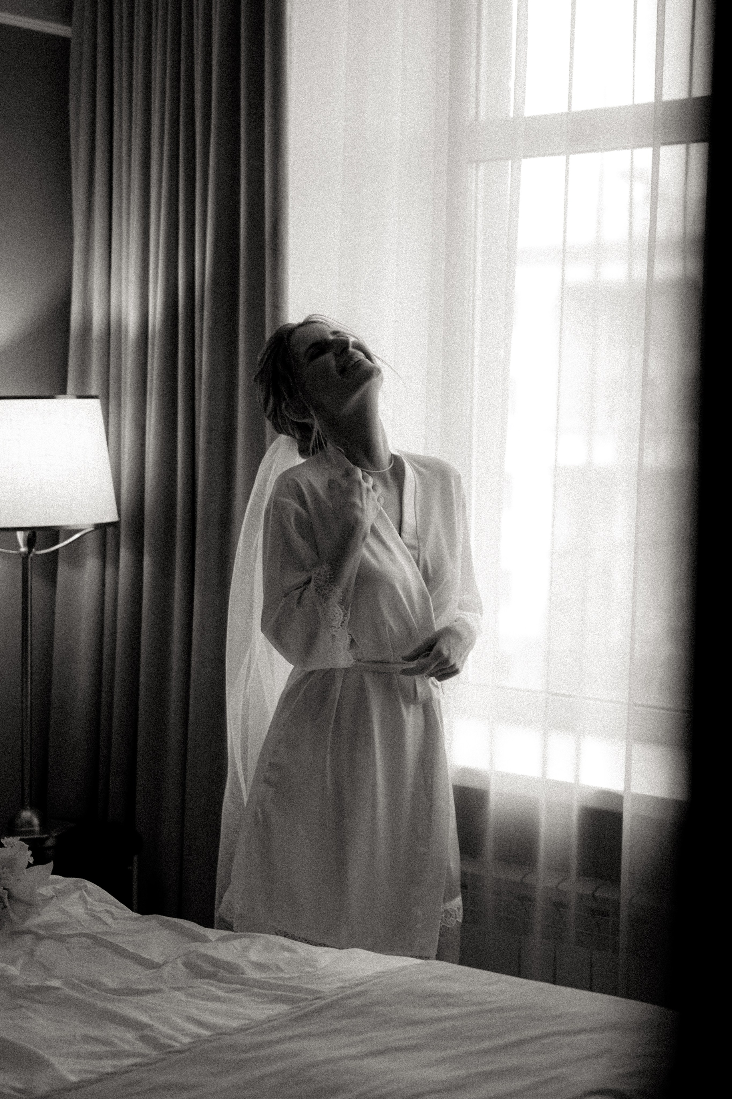 Свадебные фотографии. Фотограф в Барнауле Дарья Бутурлакина. Люби.Цени.Касайся