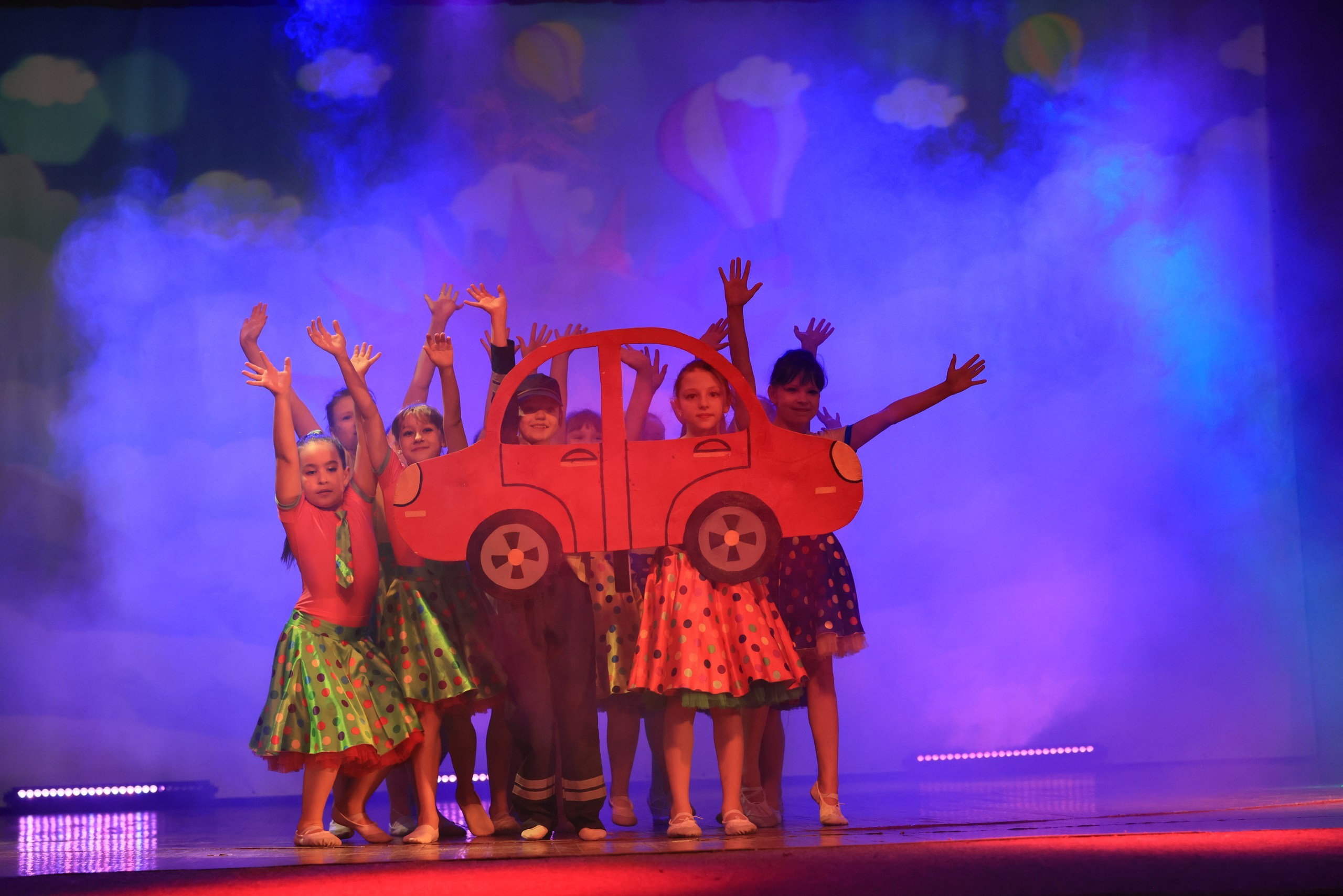 Концерт к 8 Марта в ДК «Металлург» г. Тула. Фотограф в Туле Крупский АнДРей. Фотостудия «КАДР71» в Туле