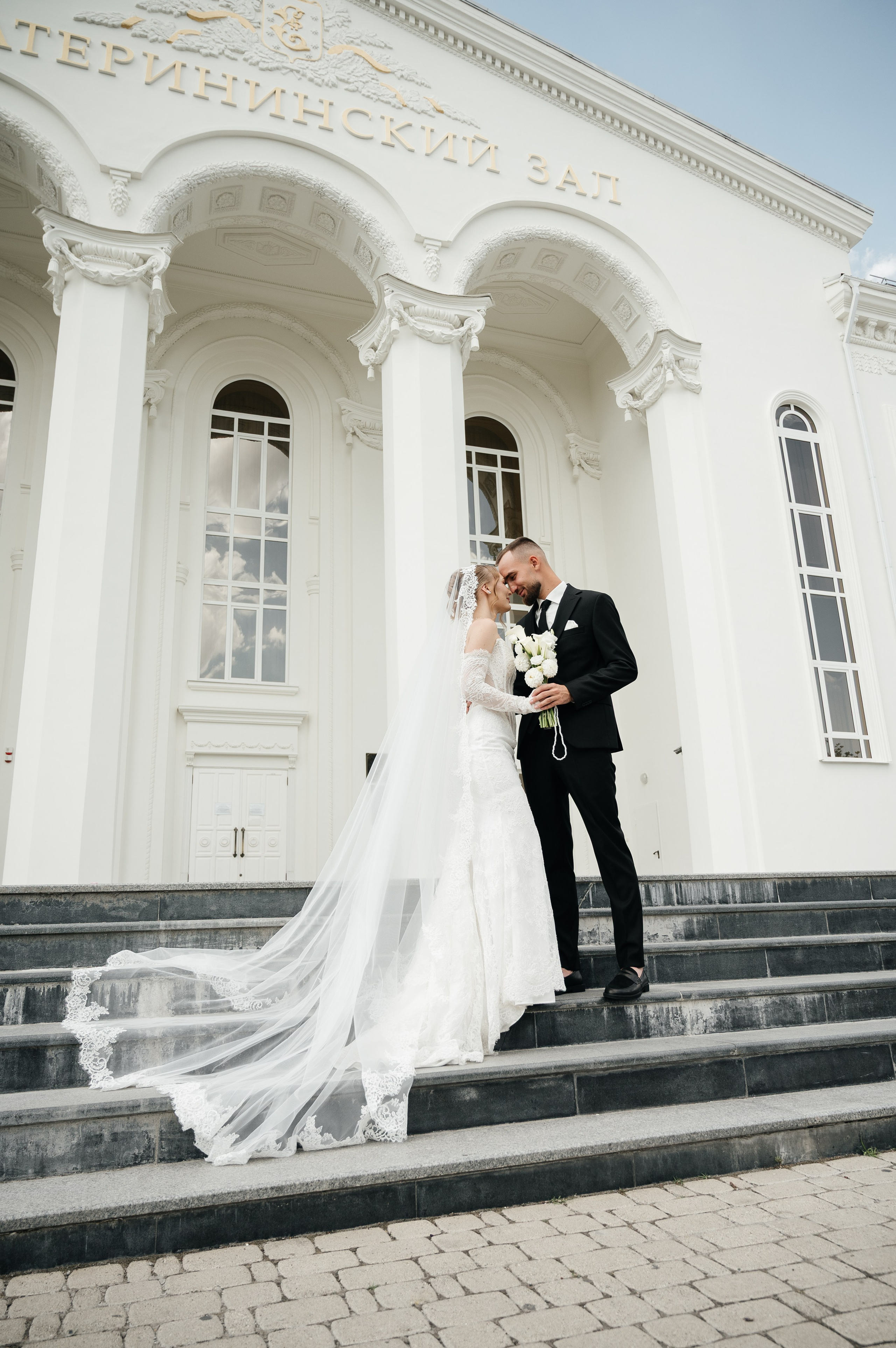 Виктор и Валерия (загс). Свадебный и семейный фотограф в Краснодаре Алина Мельник