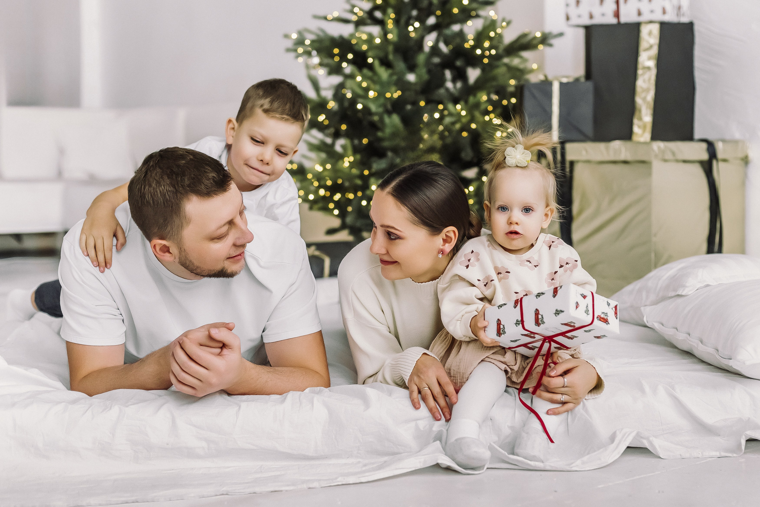 Семья, новый год. Портретный и семейный фотограф в Минске