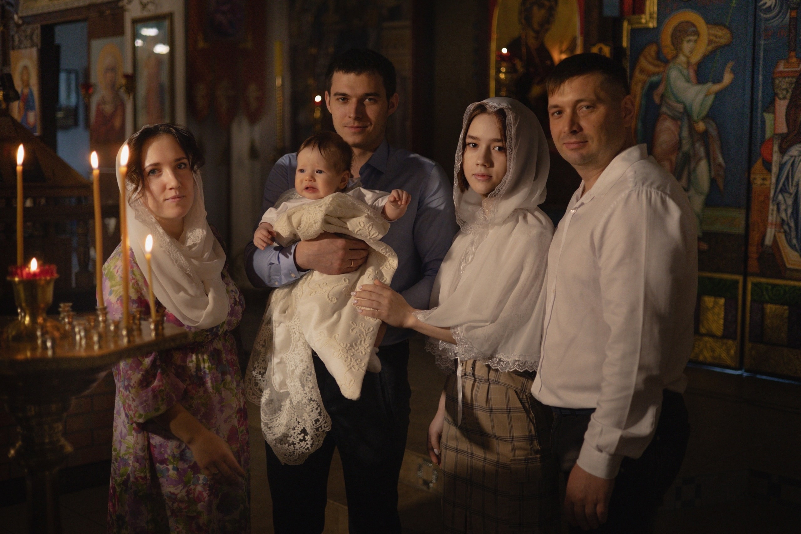 Самый драгоценный момент — таинство крещения. Фотограф Мальнева Юлия в Липецке, в Москве. Фотостудия MARU в Липецке