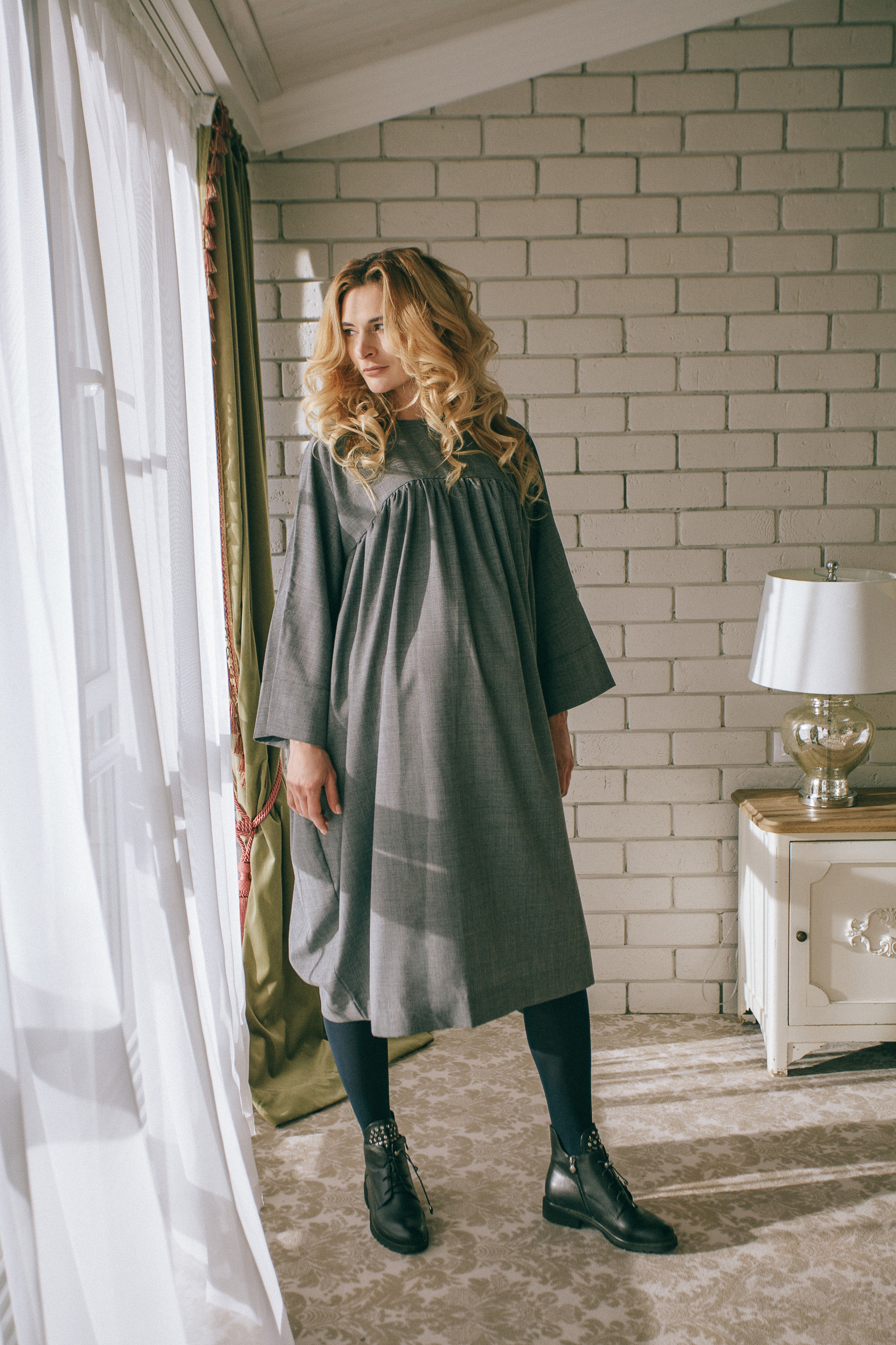 Съёмка для бренда одежды для беременных. Фотограф Мальнева Юлия в Липецке, в Москве. Фотостудия MARU в Липецке