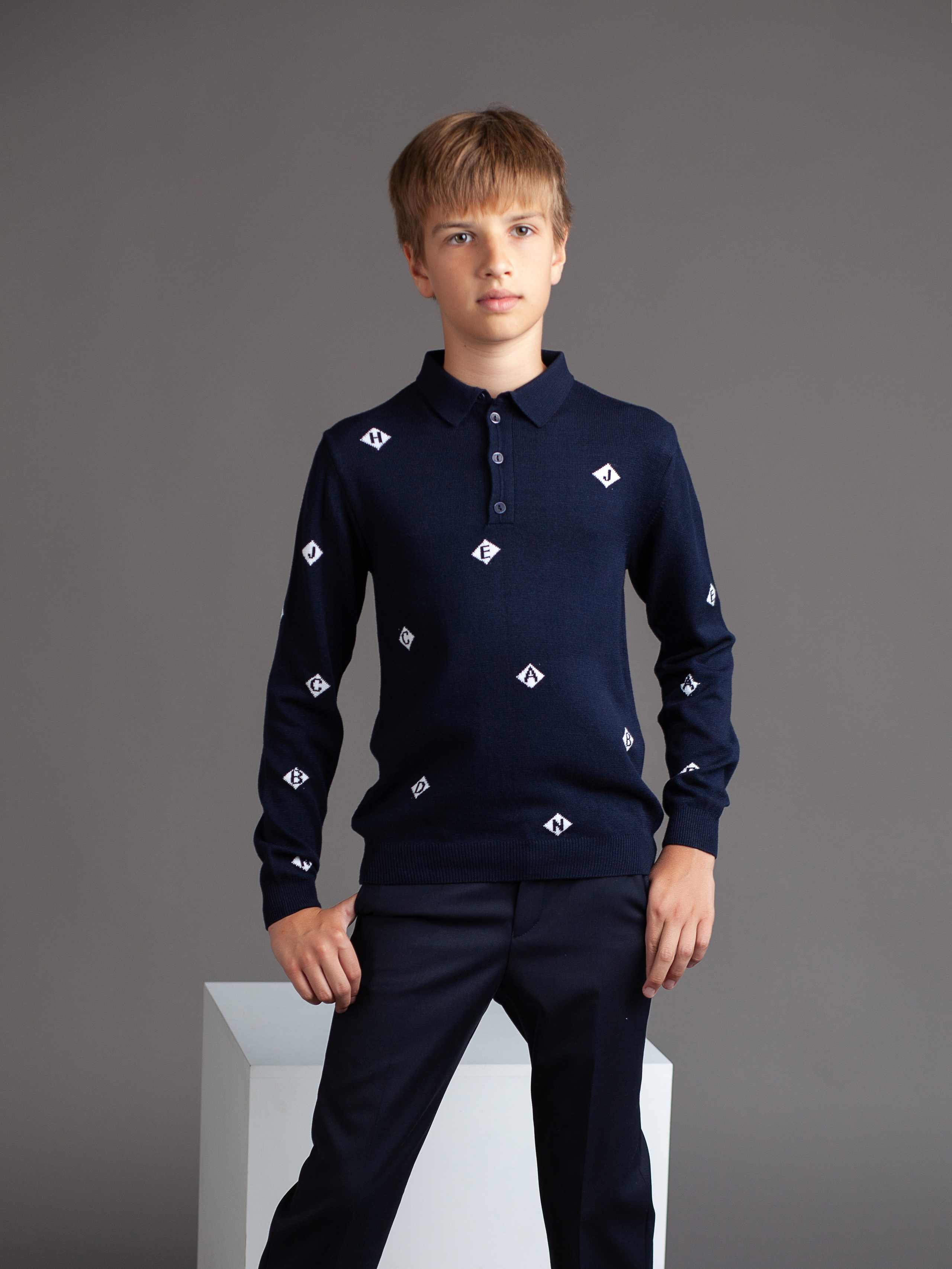 Съёмка одежды на моделях в студии. Фотограф Мальнева Юлия в Липецке, в Москве. Фотостудия MARU в Липецке