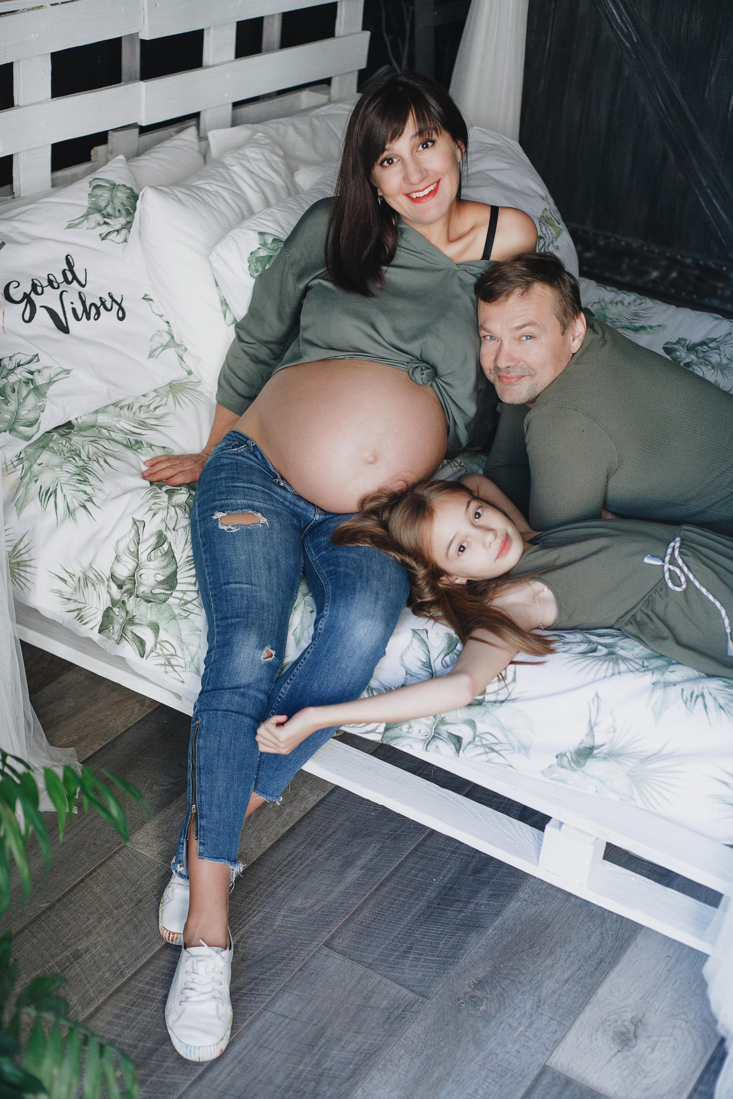 В ожидании. Семейная. Фотограф Мальнева Юлия в Липецке, в Москве. Фотостудия MARU в Липецке