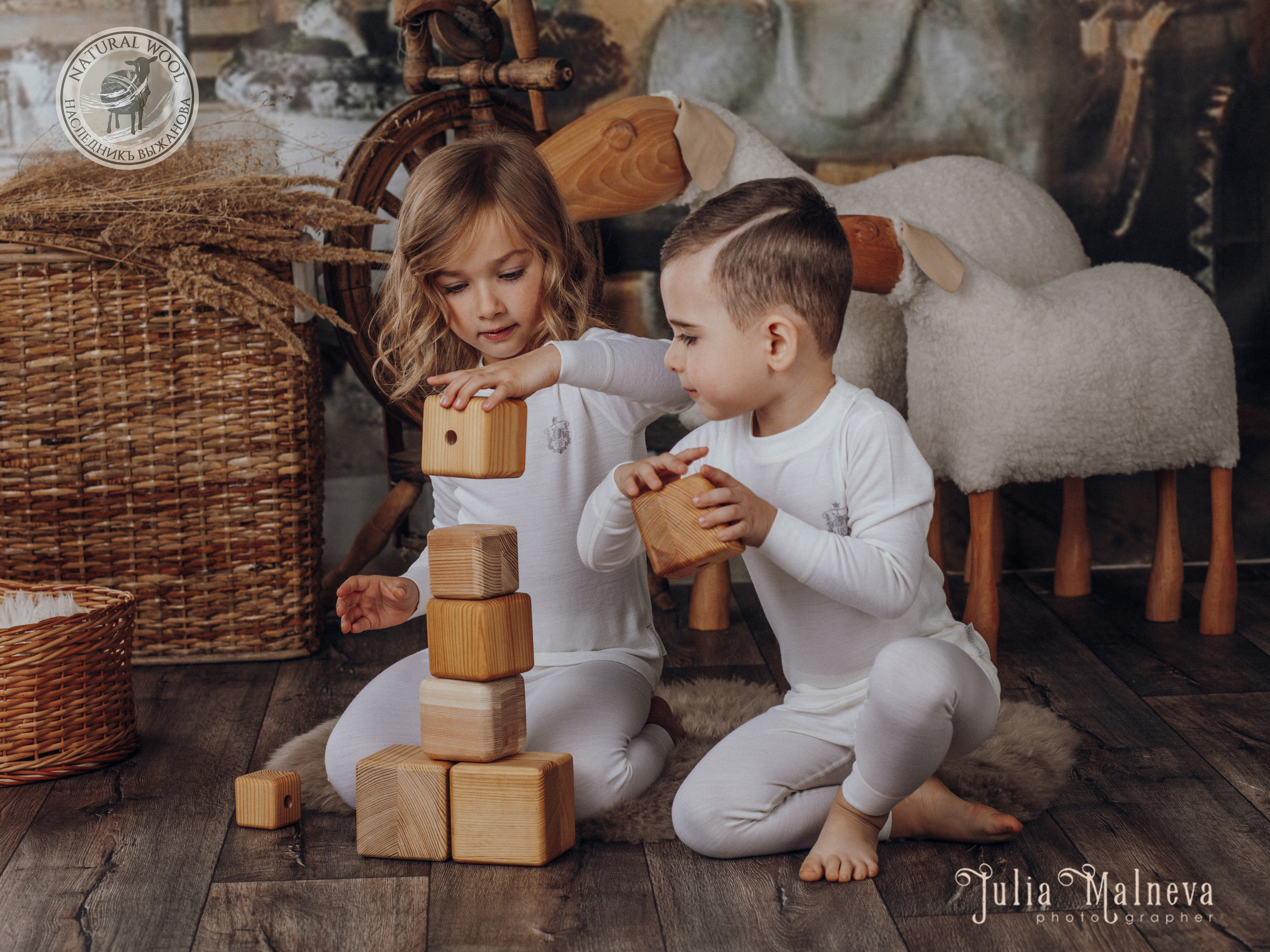 Термобелье. Съёмка для бренда. Фотограф Мальнева Юлия в Липецке, в Москве. Фотостудия MARU в Липецке