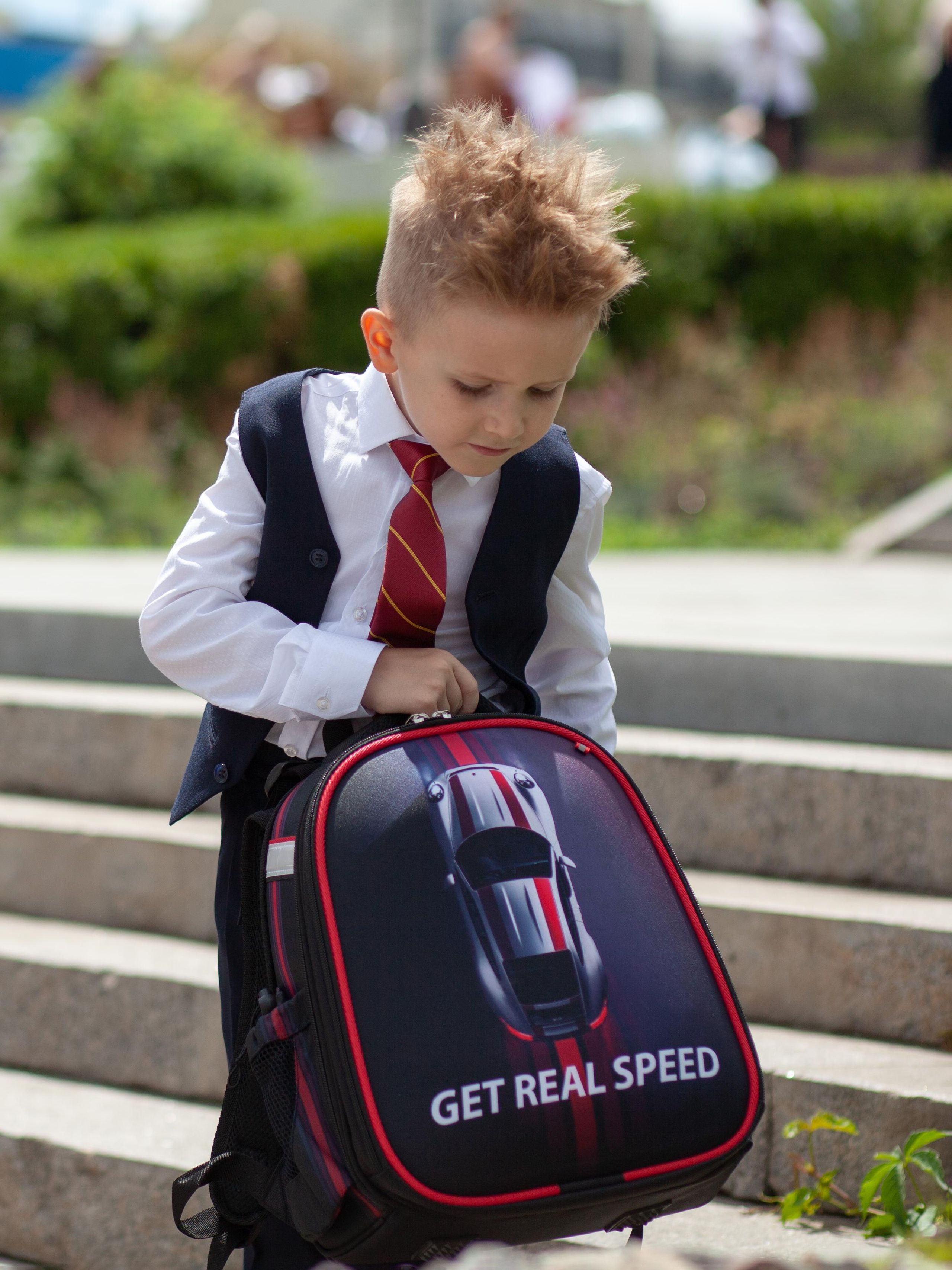 Школьная форма. Фотограф Мальнева Юлия в Липецке, в Москве. Фотостудия MARU в Липецке