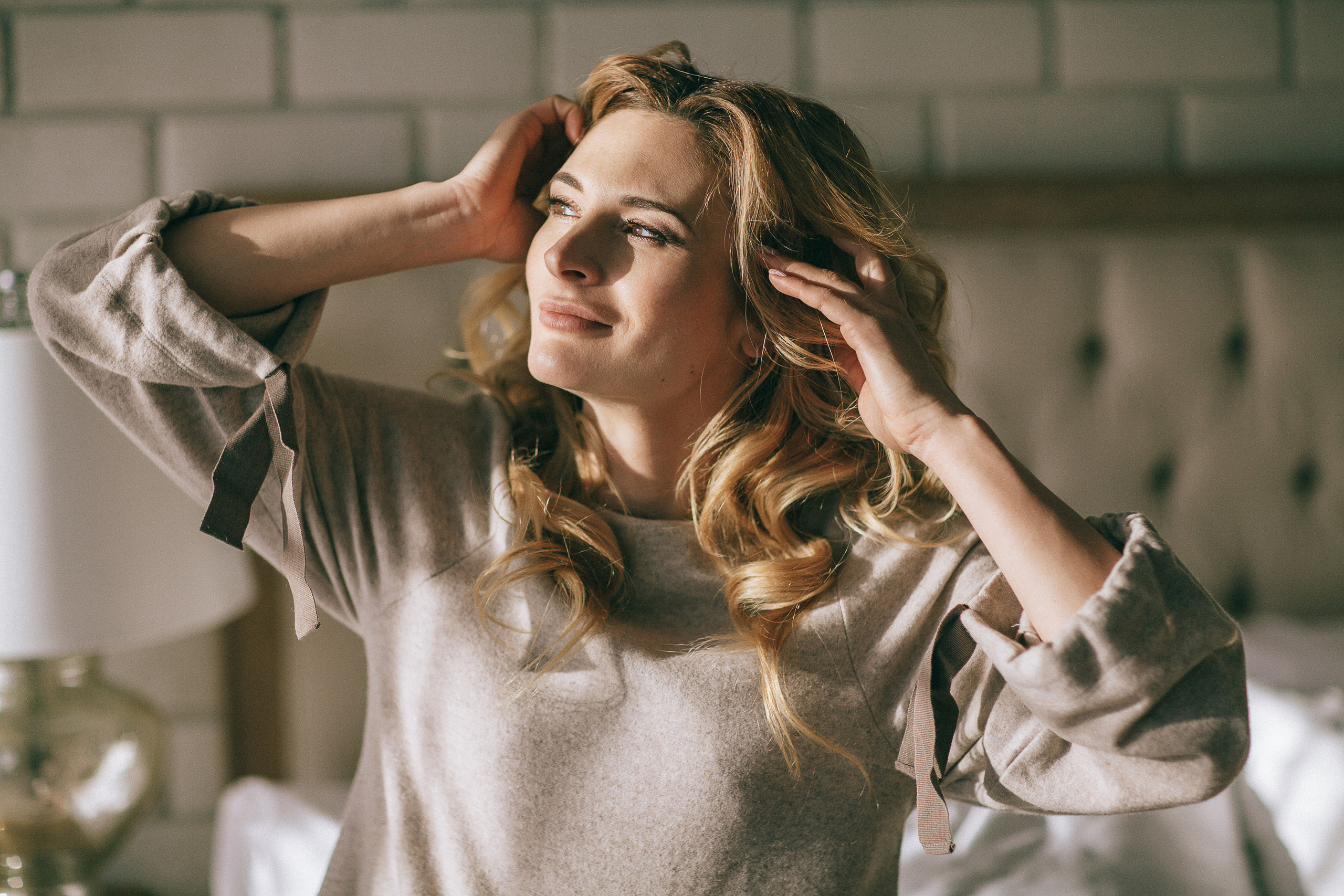 Съёмка для бренда одежды для беременных. Фотограф Мальнева Юлия в Липецке, в Москве. Фотостудия MARU в Липецке