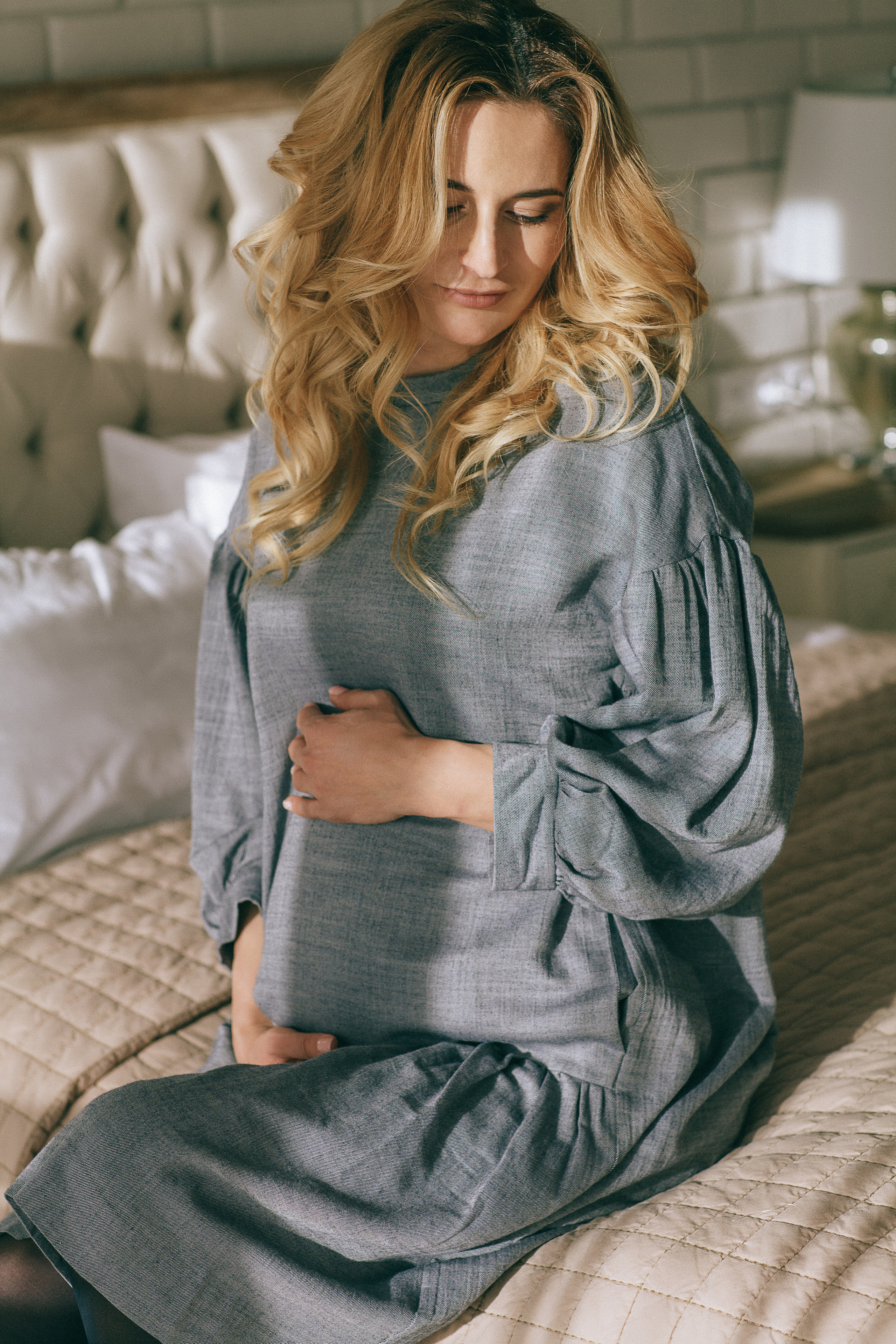 Съёмка для бренда одежды для беременных. Фотограф Мальнева Юлия в Липецке, в Москве. Фотостудия MARU в Липецке