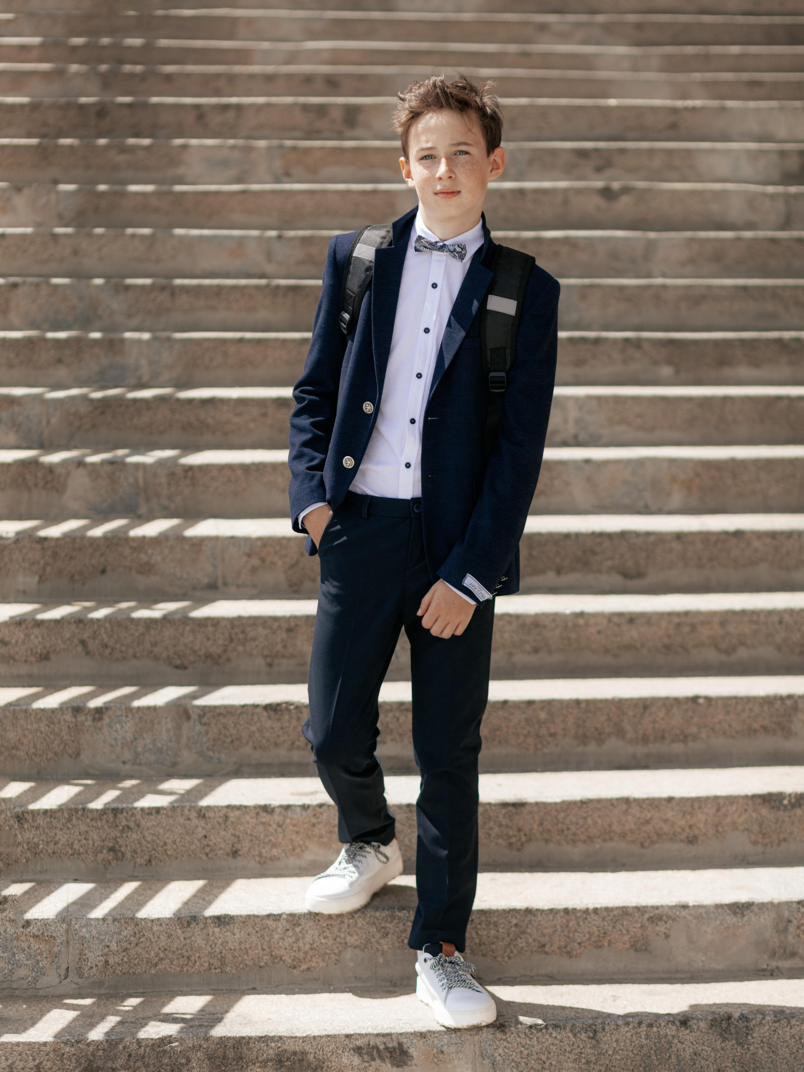 Школьная форма. Фотограф Мальнева Юлия в Липецке, в Москве. Фотостудия MARU в Липецке