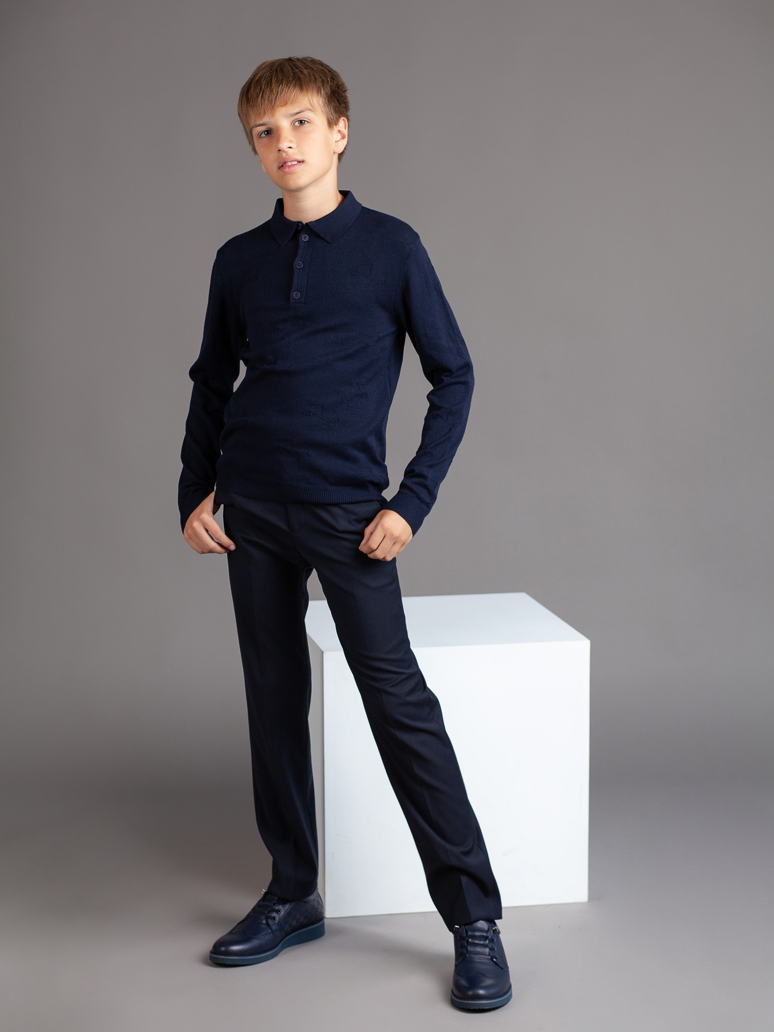 Съёмка одежды на моделях в студии. Фотограф Мальнева Юлия в Липецке, в Москве. Фотостудия MARU в Липецке