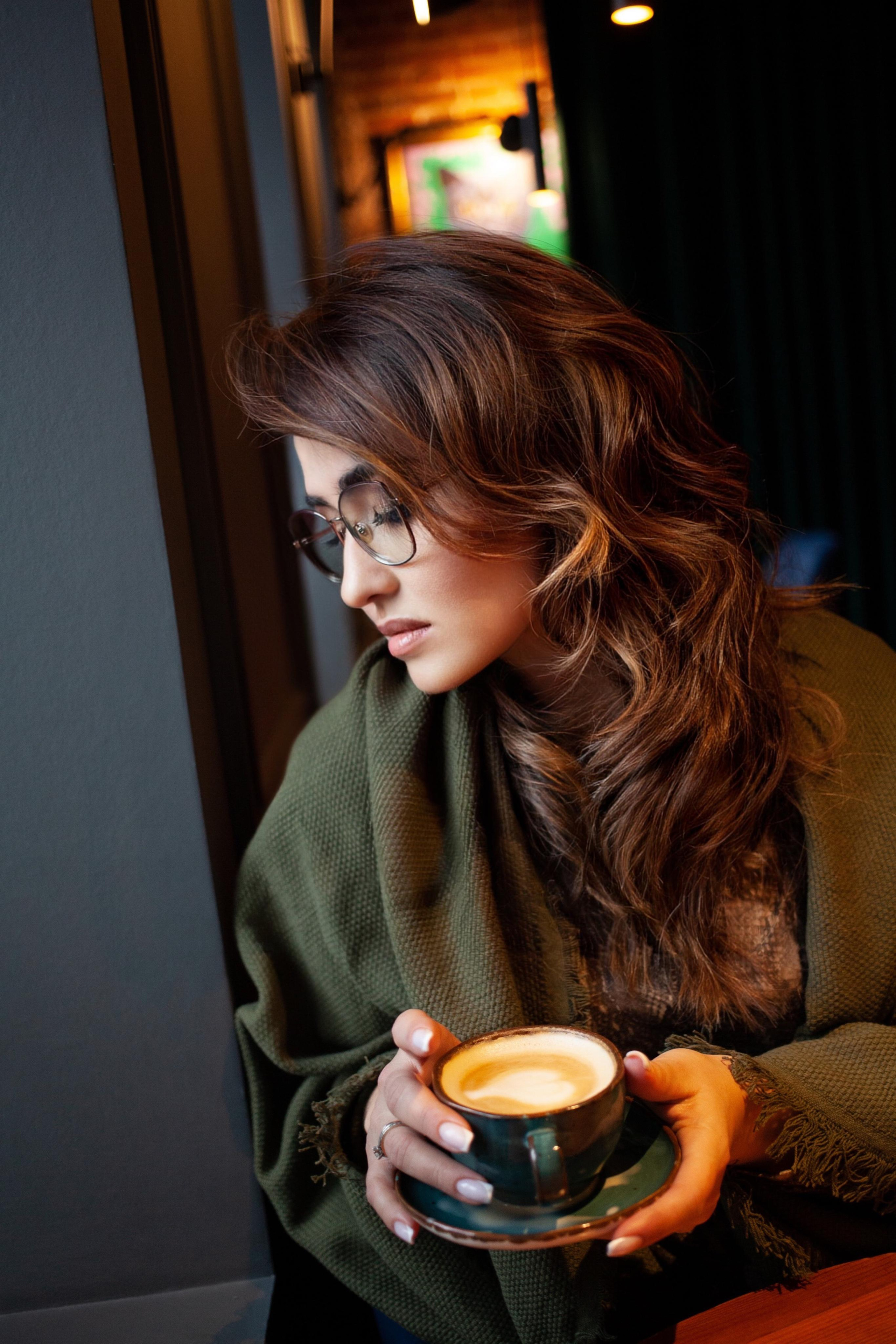 Вечер. Кафе. Фотограф Мальнева Юлия в Липецке, в Москве. Фотостудия MARU в Липецке