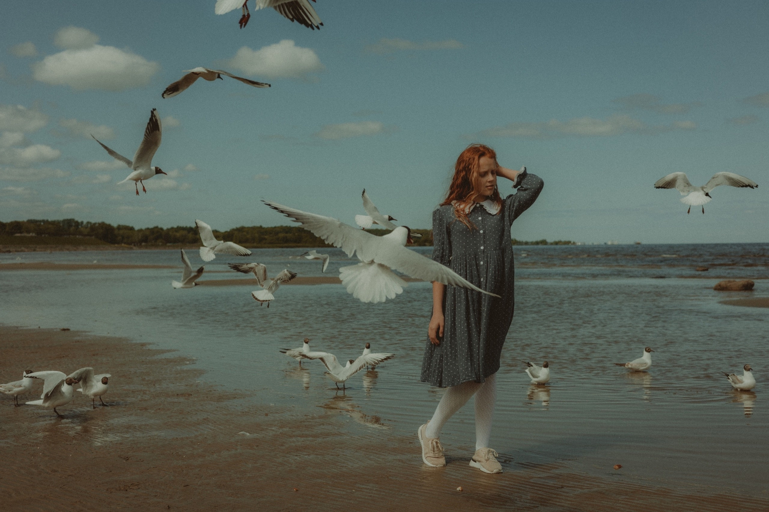 Питер. Девочка и море. Фотограф Мальнева Юлия в Липецке, в Москве. Фотостудия MARU в Липецке